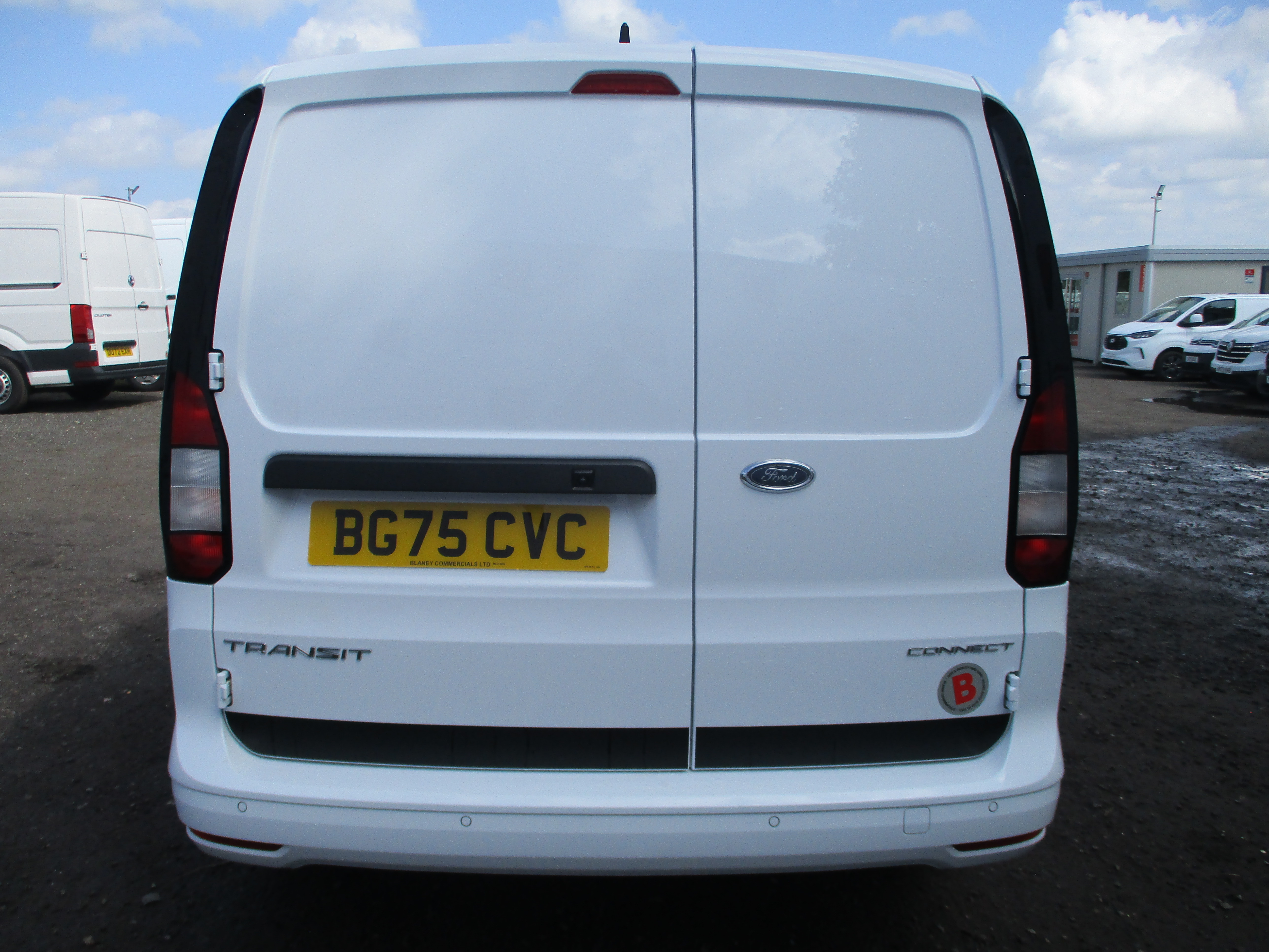 Ford Transit Connect 230 L2 2.0 EcoBlue 102PS Limited Van (STUNNING VAN UNDER 10,000 MILES)