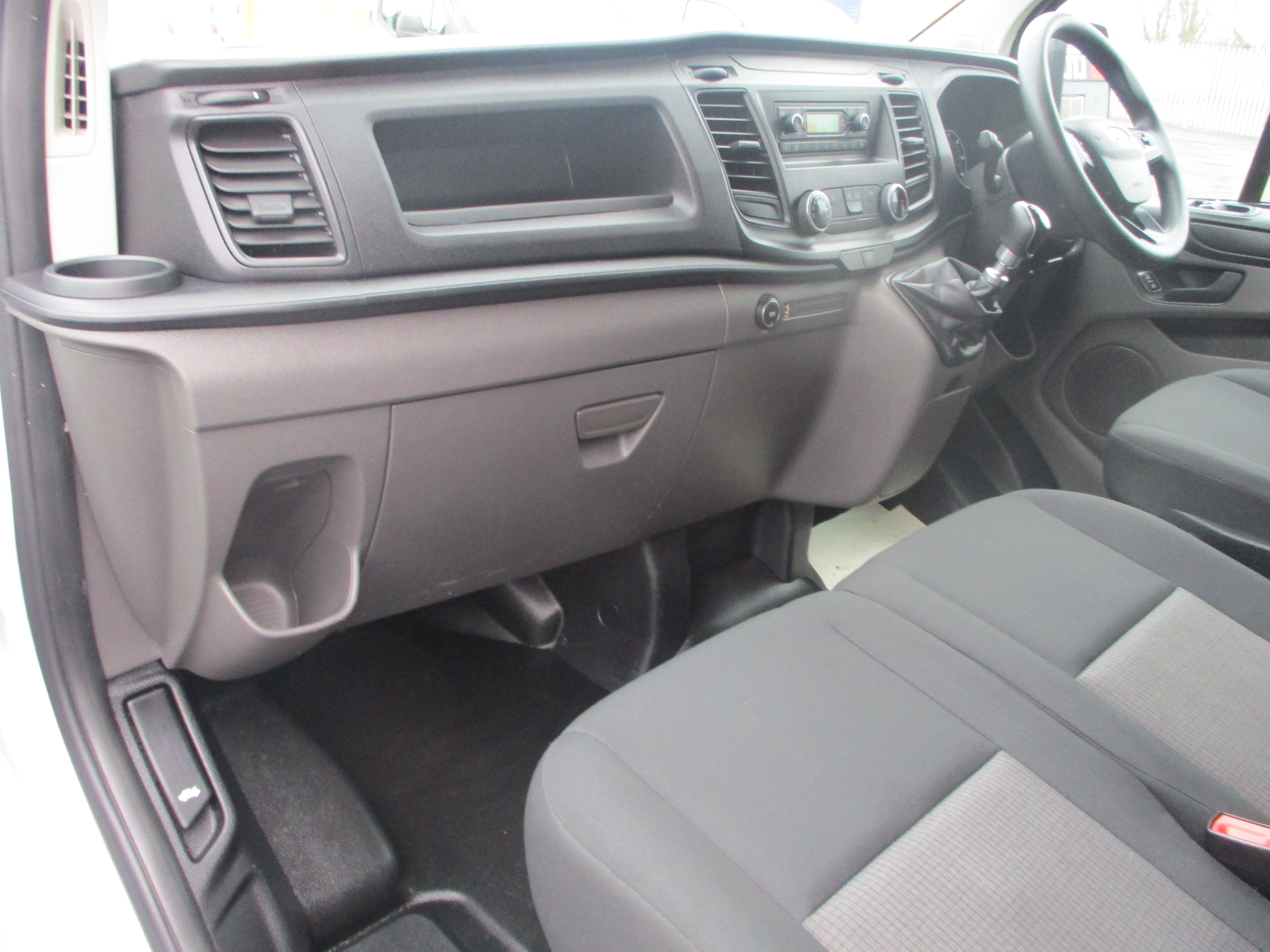 Ford Custom 300 L1H1 2.0TDCi 105PS SWB Low Roof Panel Van