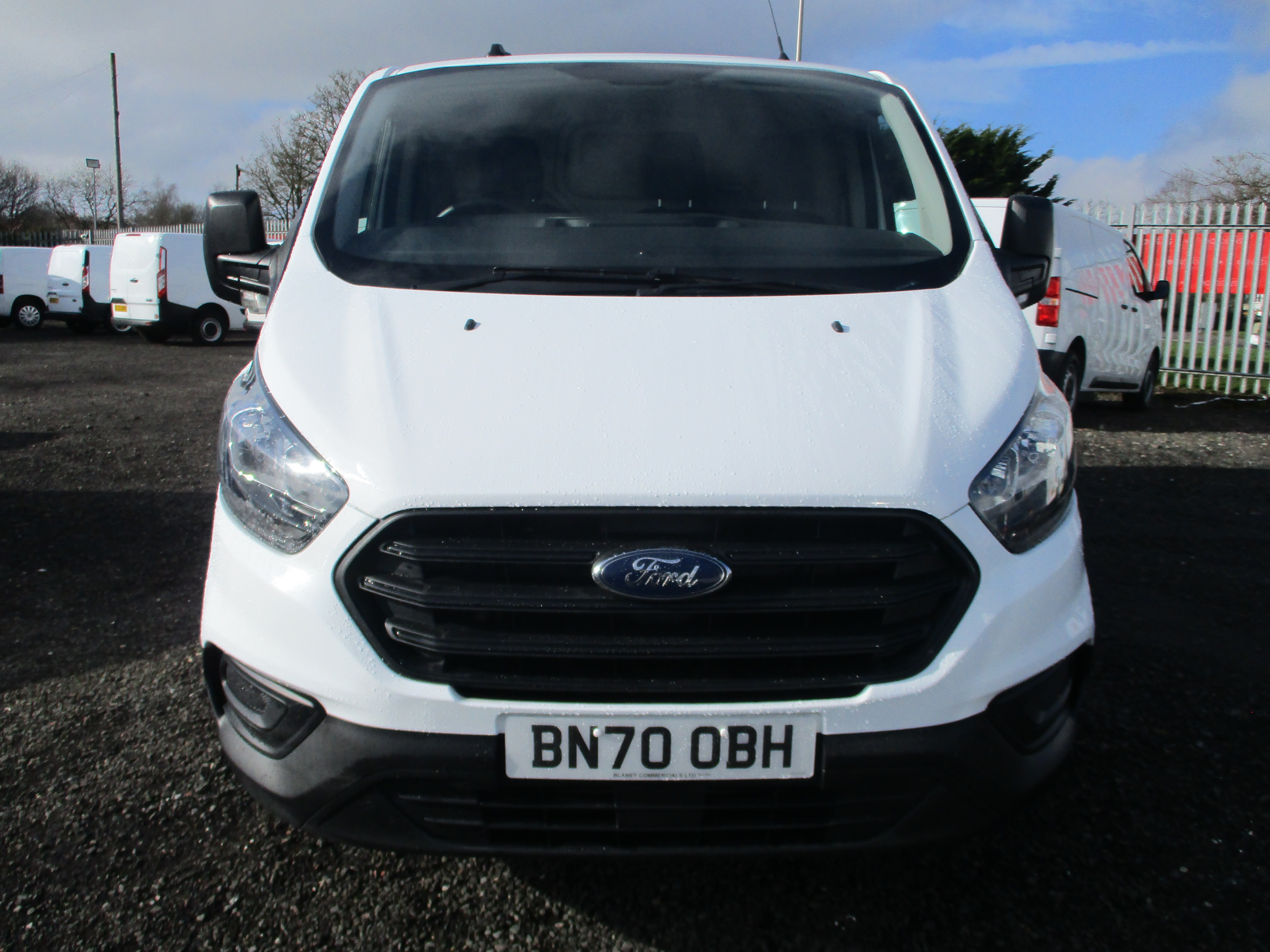 Ford Custom 300 L1H1 2.0 EcoBlue 105PS Leader Panel Van with AIR CON ( One Owner From New ) £1,000 OFF