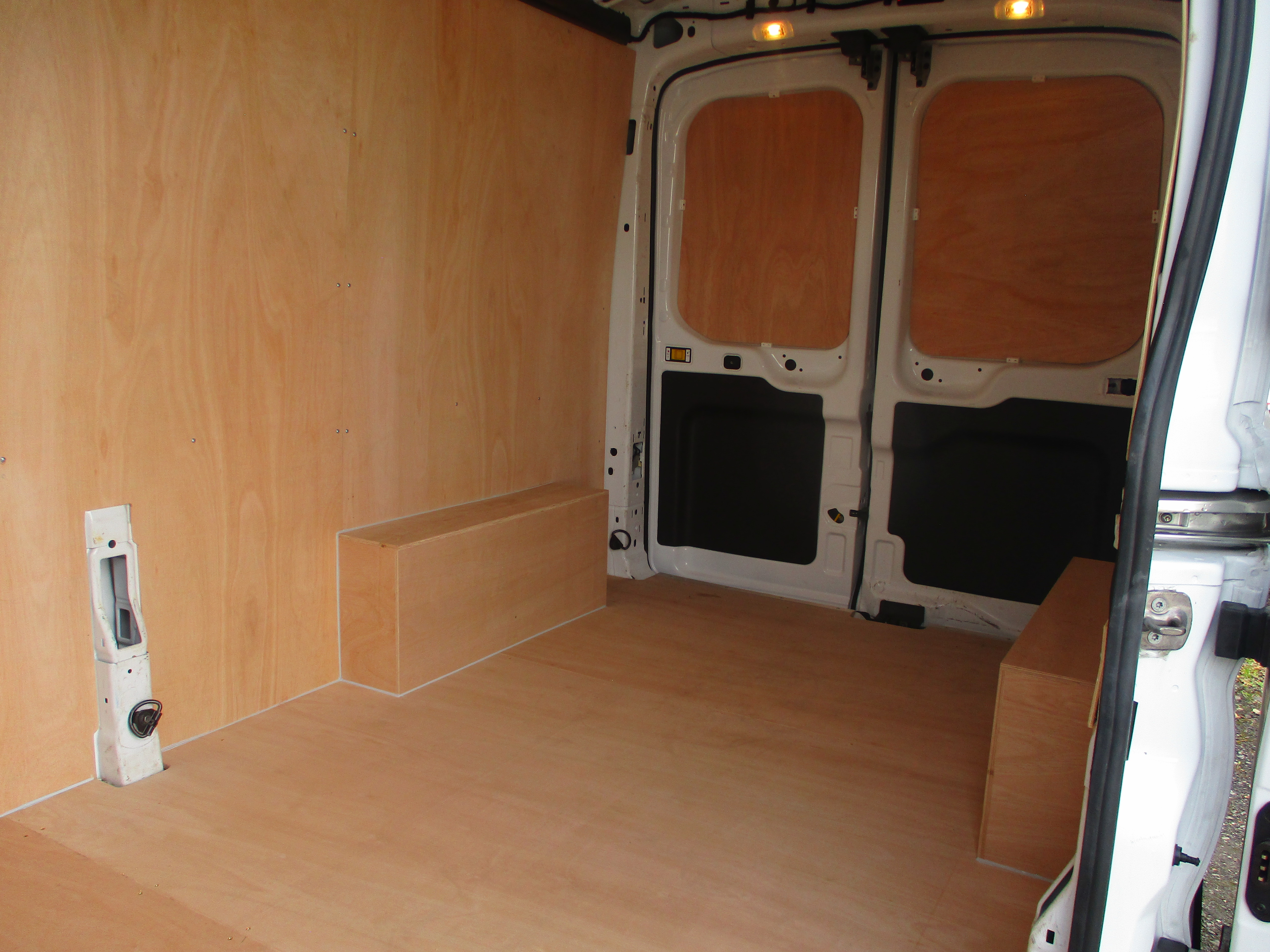 Ford Transit 350 L3H2 2.0 EcoBlue LWB Medium Roof 130PS Trend Panel Van