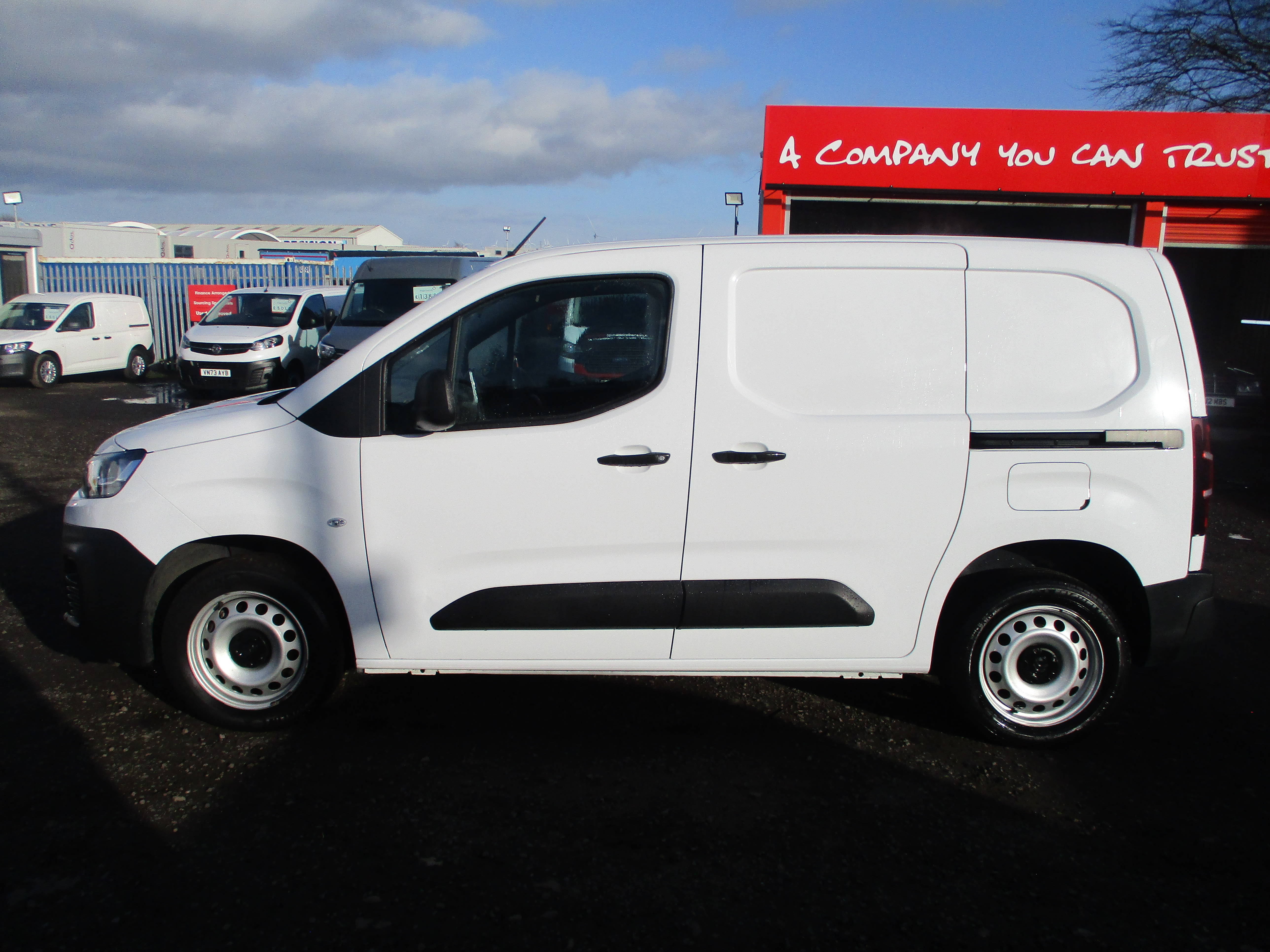 Citroen Berlingo M 1.5 BlueHDi 1000kg Enterprise Panel Van (ONLY 13,000 MILES)