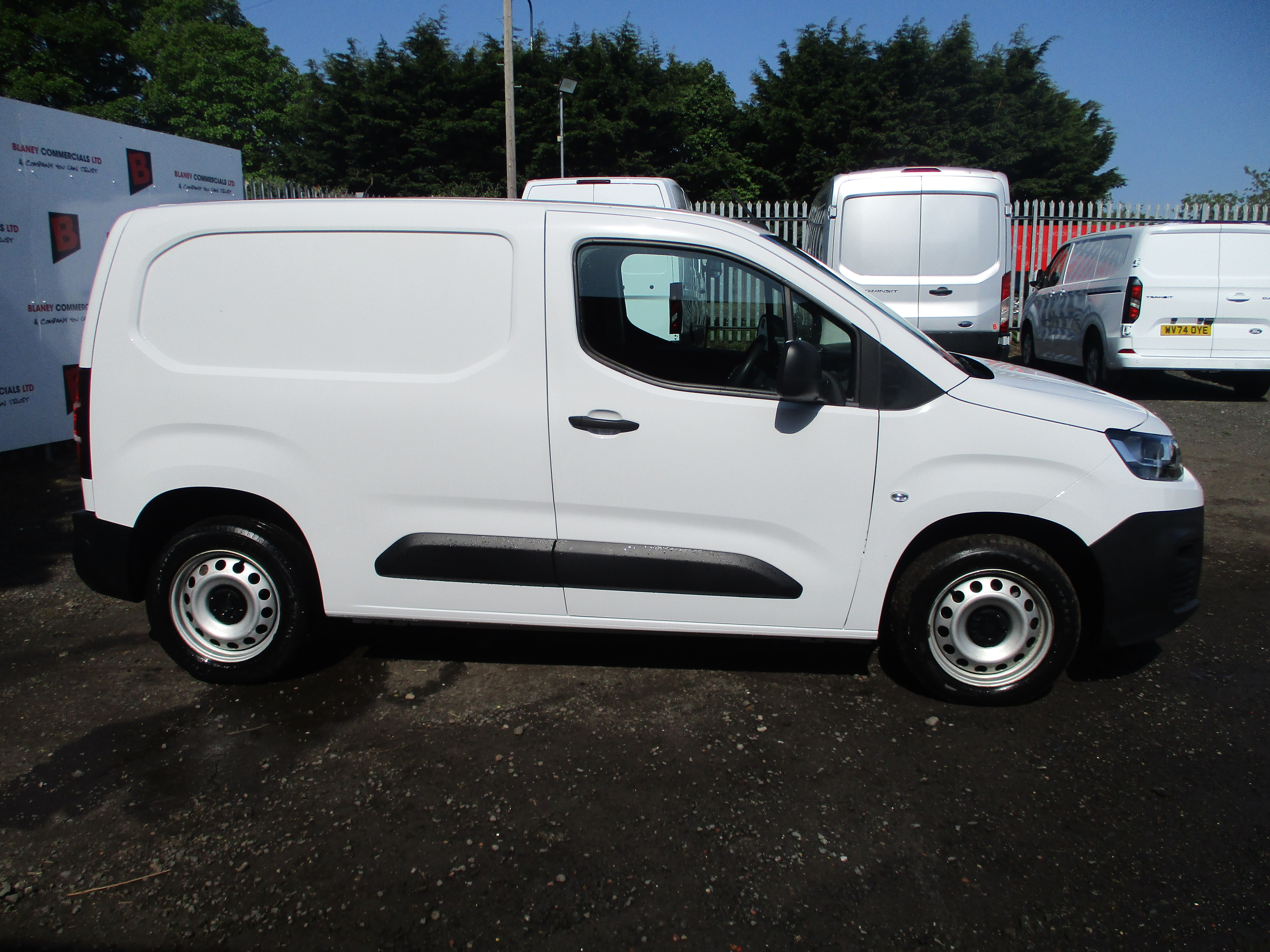 Citroen Berlingo M 1.5 BlueHDi 1000kg 100PS Enterprise Edition (Fully Serviced !!)