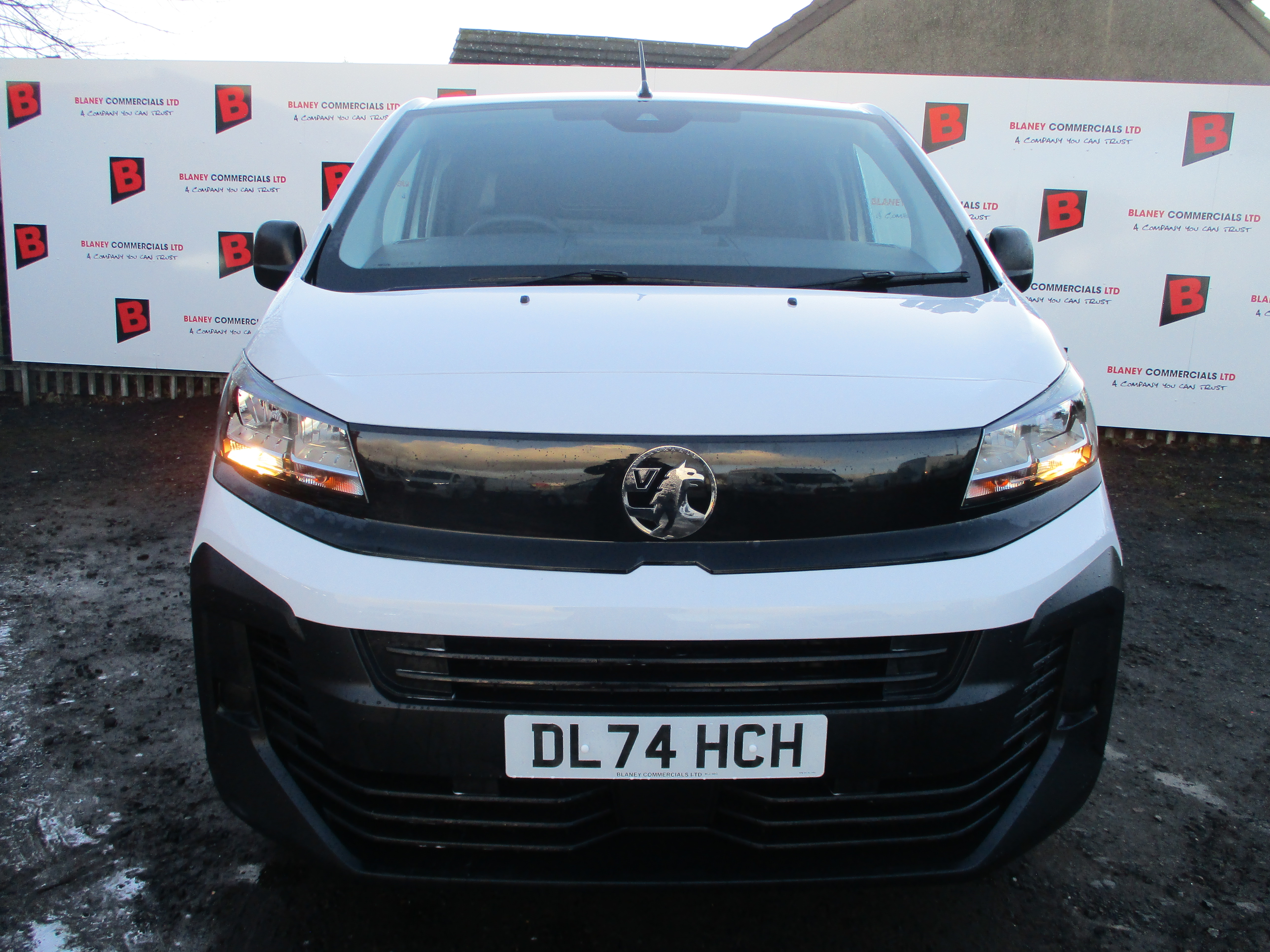 Vauxhall Vivaro 2900 L1H1 1.5TD 120PS Prime Van (NICE SPEC)