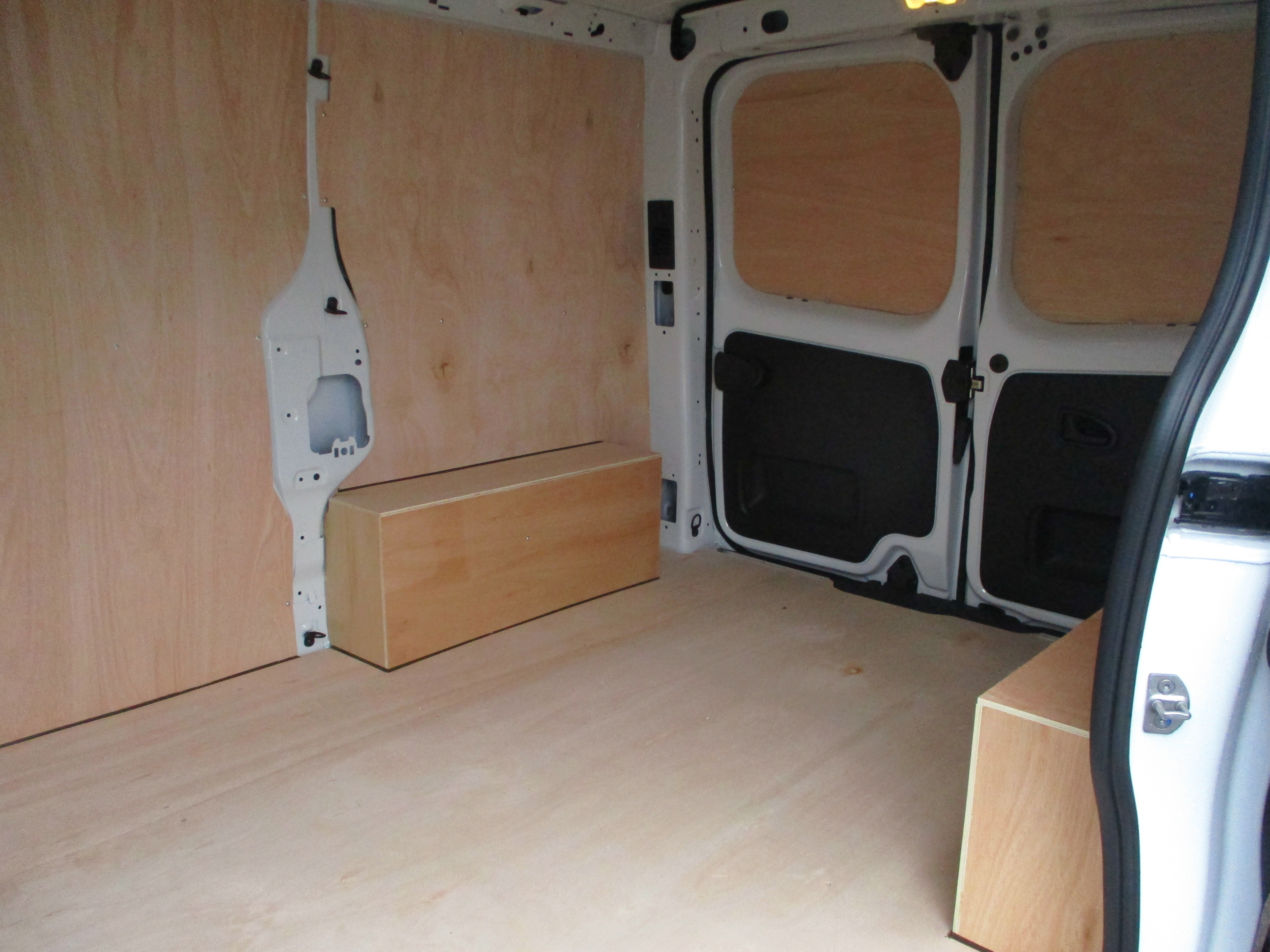 Nissan Primaster L1 2.0 dCi 110PS Acenta Panel Van (5 YEAR WARRANTY) CHOICE OF 3 READY TO GO !!!