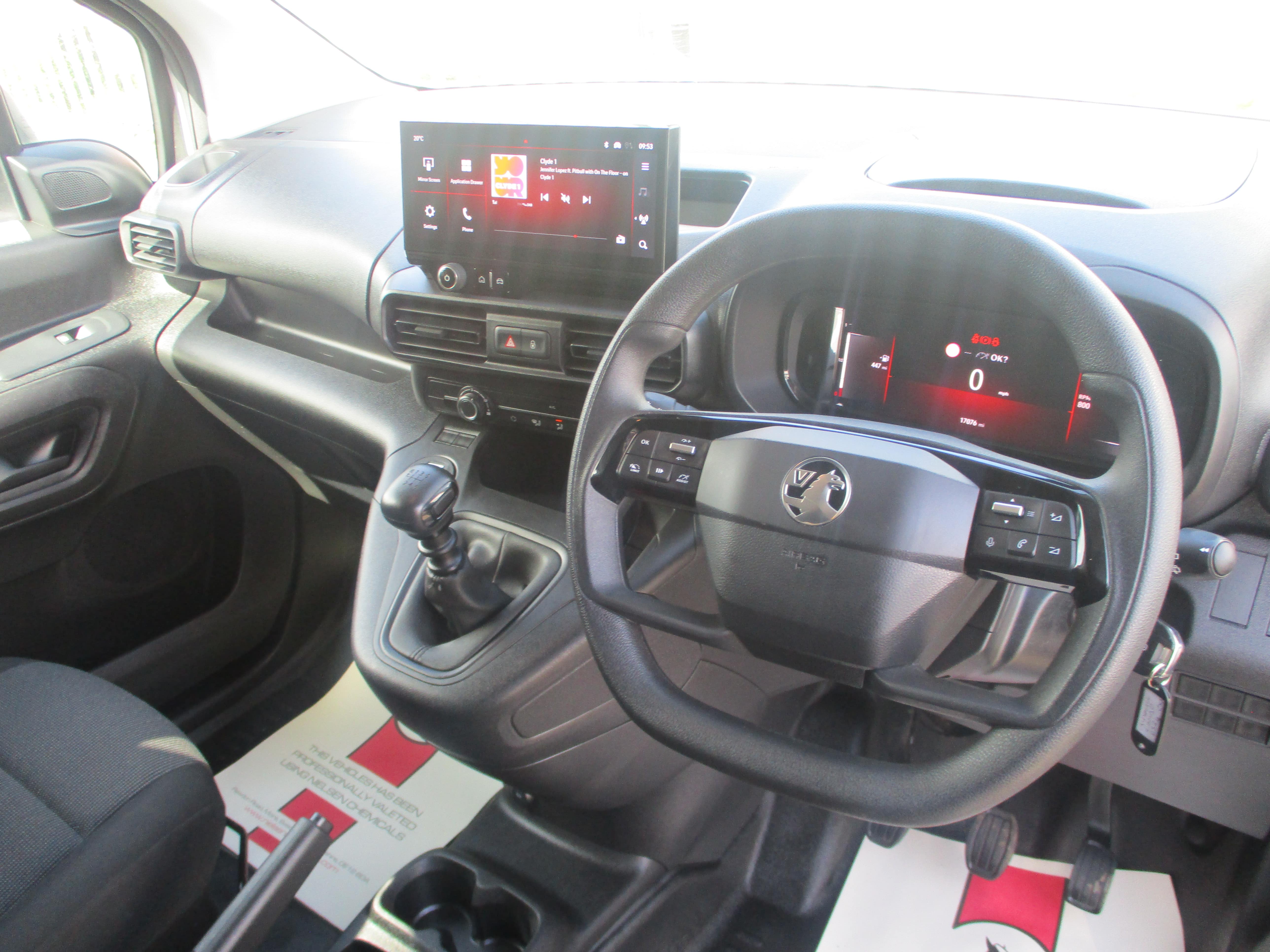Vauxhall Combo Cargo 1.5TD 100PS Prime Van with NICE SPEC