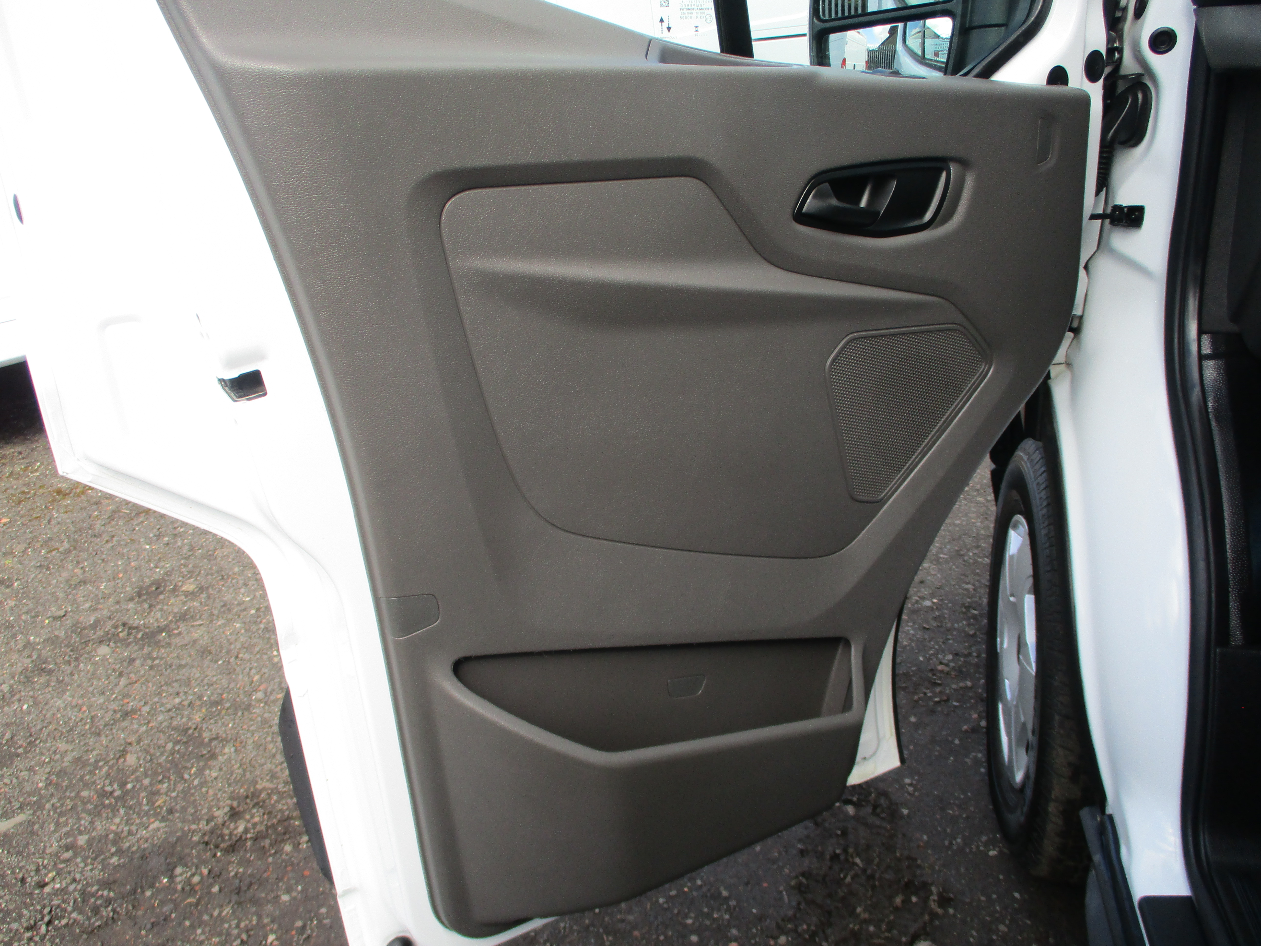 4-metre-van category