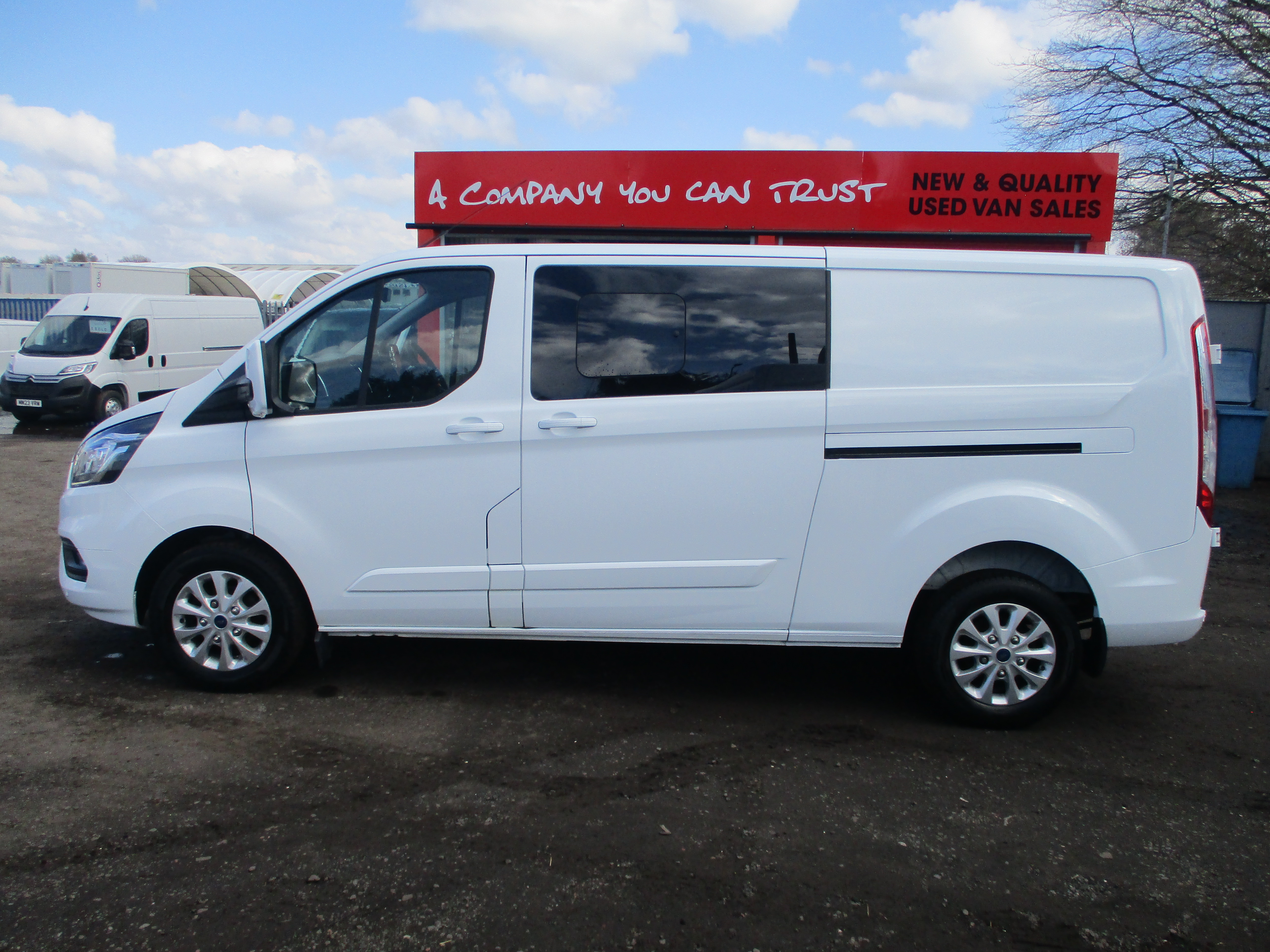 Ford Custom 320 L2 2.0 EcoBlue 130PS DCIV (CREWVAN) Limited