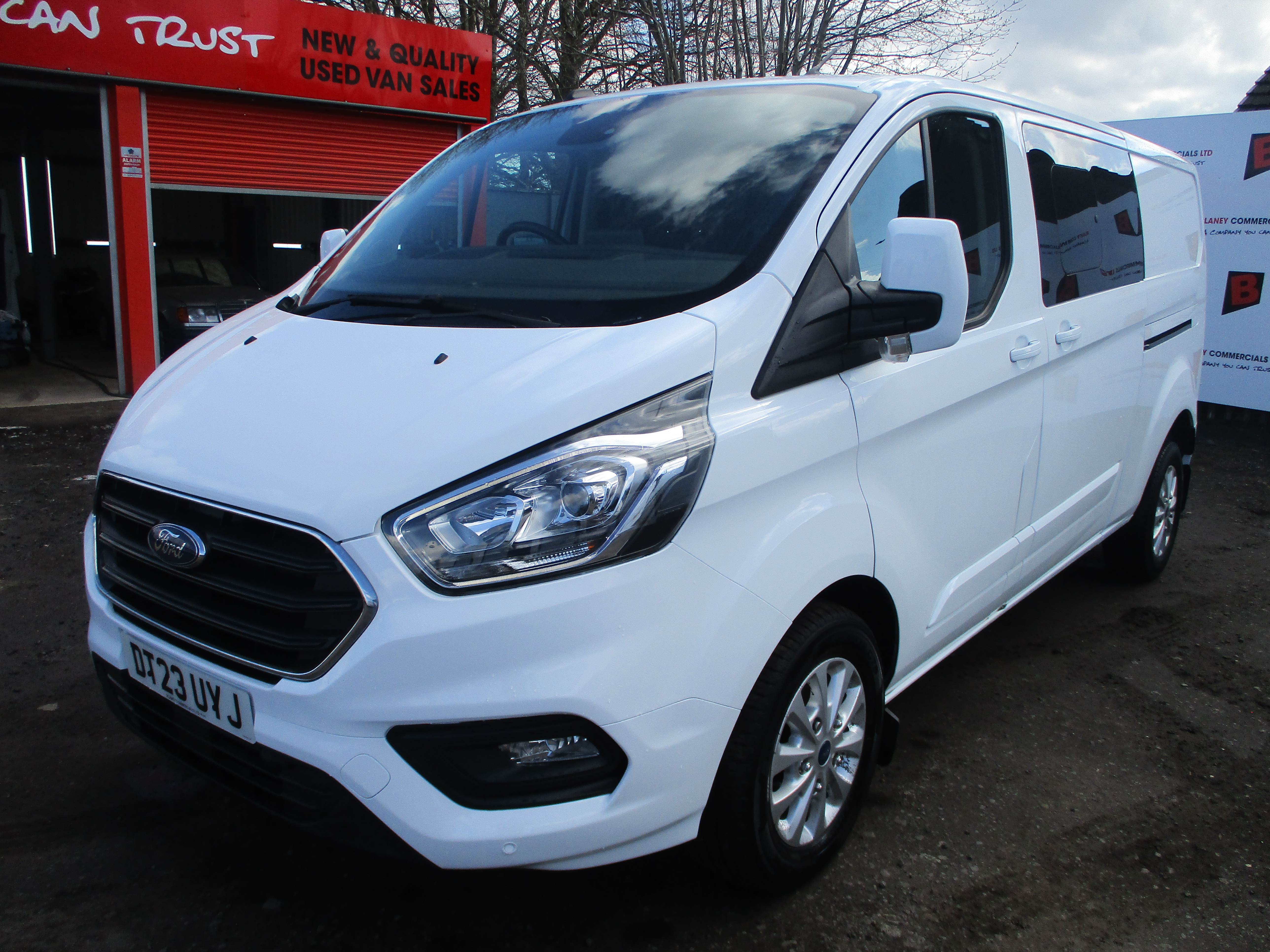 Ford Custom 320 L2 2.0 EcoBlue 130PS DCIV (CREWVAN) Limited