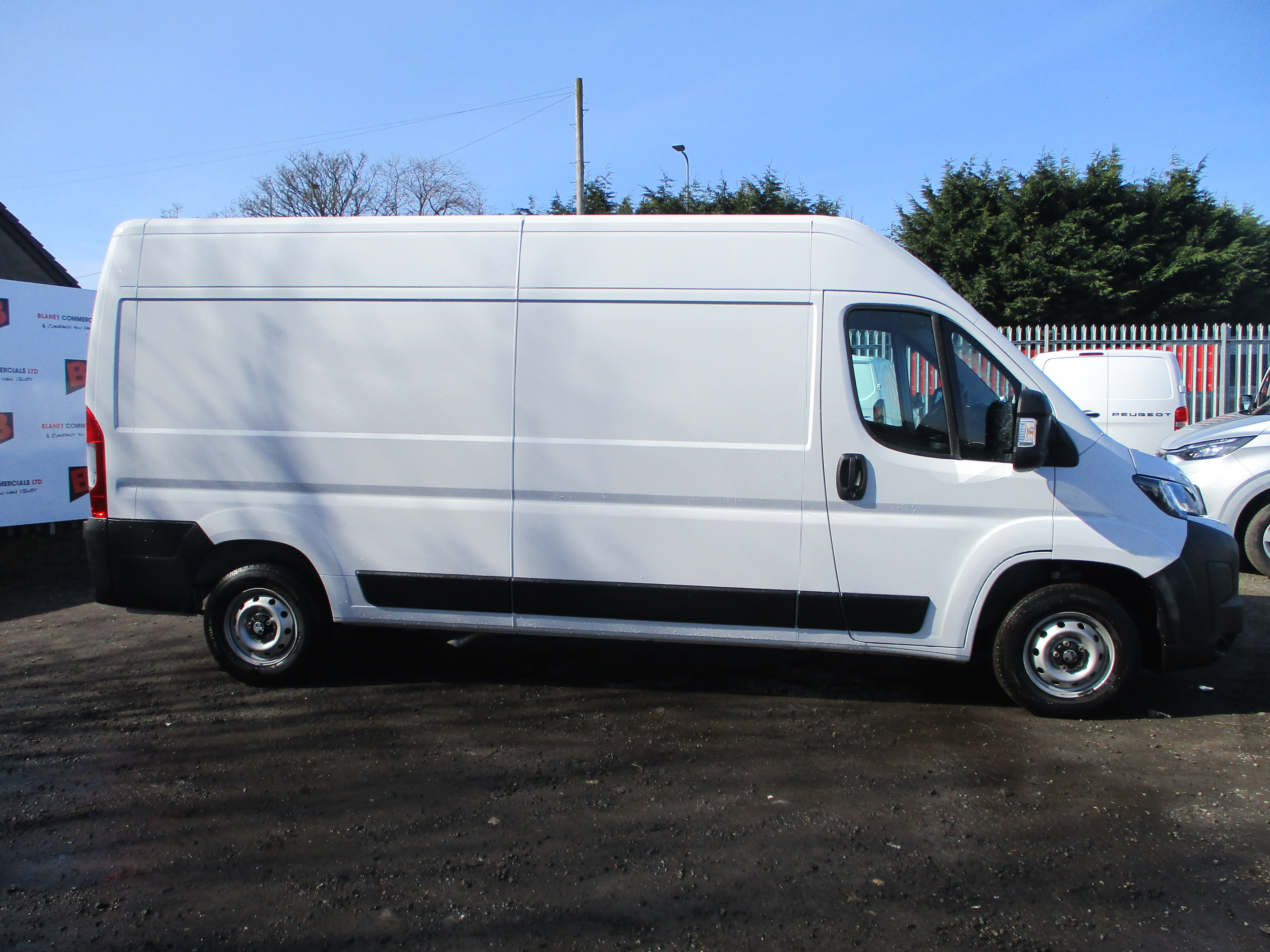 Vauxhall Movano 3500 L3H2 LWB Medium Roof 2.2 TD 140PS Prime ( BIG SPEC ) Panel Van