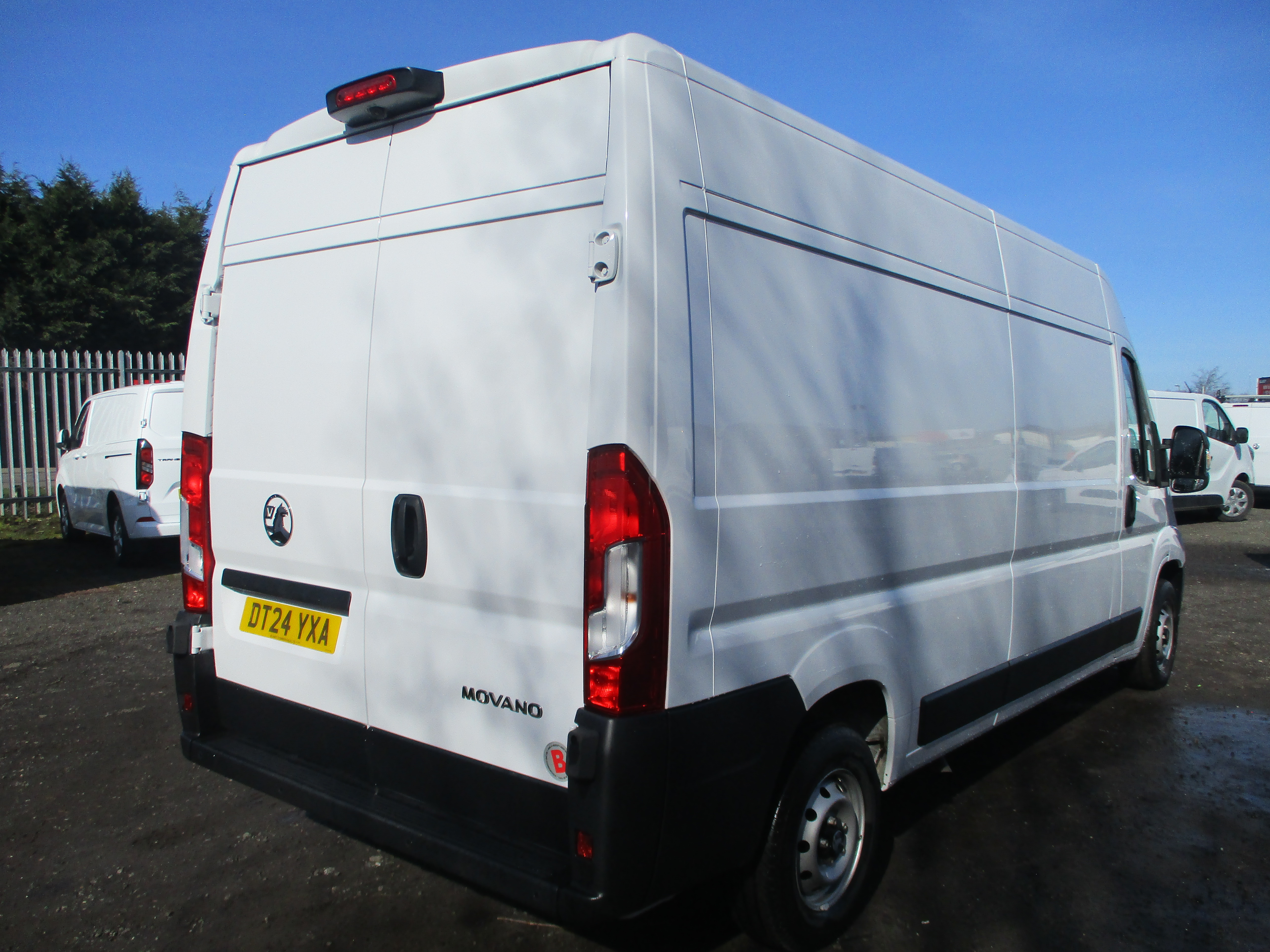 Vauxhall Movano 3500 L3H2 LWB Medium Roof 2.2 TD 140PS Prime ( BIG SPEC ) Panel Van