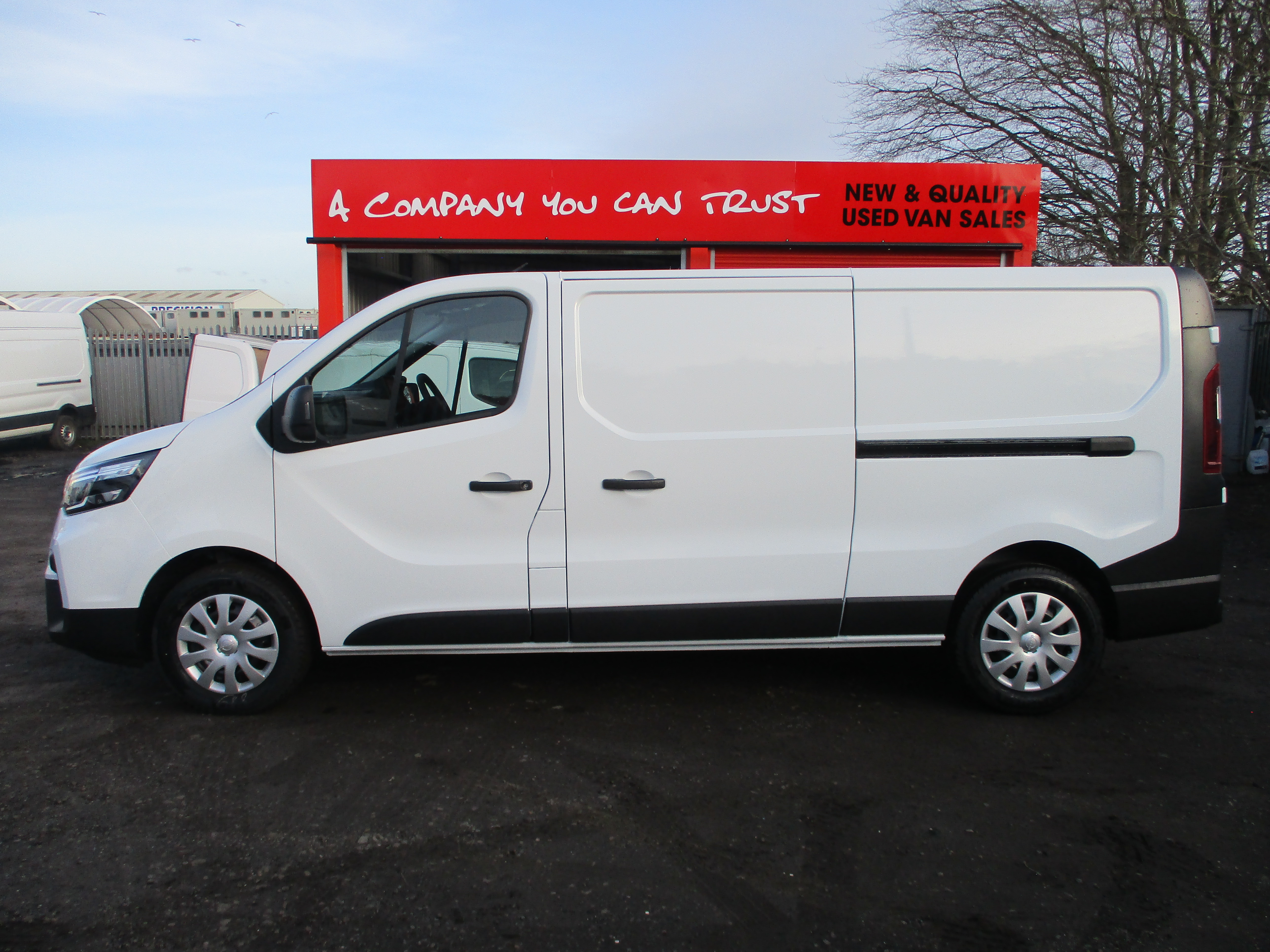 Nissan Primaster L2H1 LWB 2.0 dCi 130PS Acenta Panel Van (5 YEARS NISSAN WARRANTY)