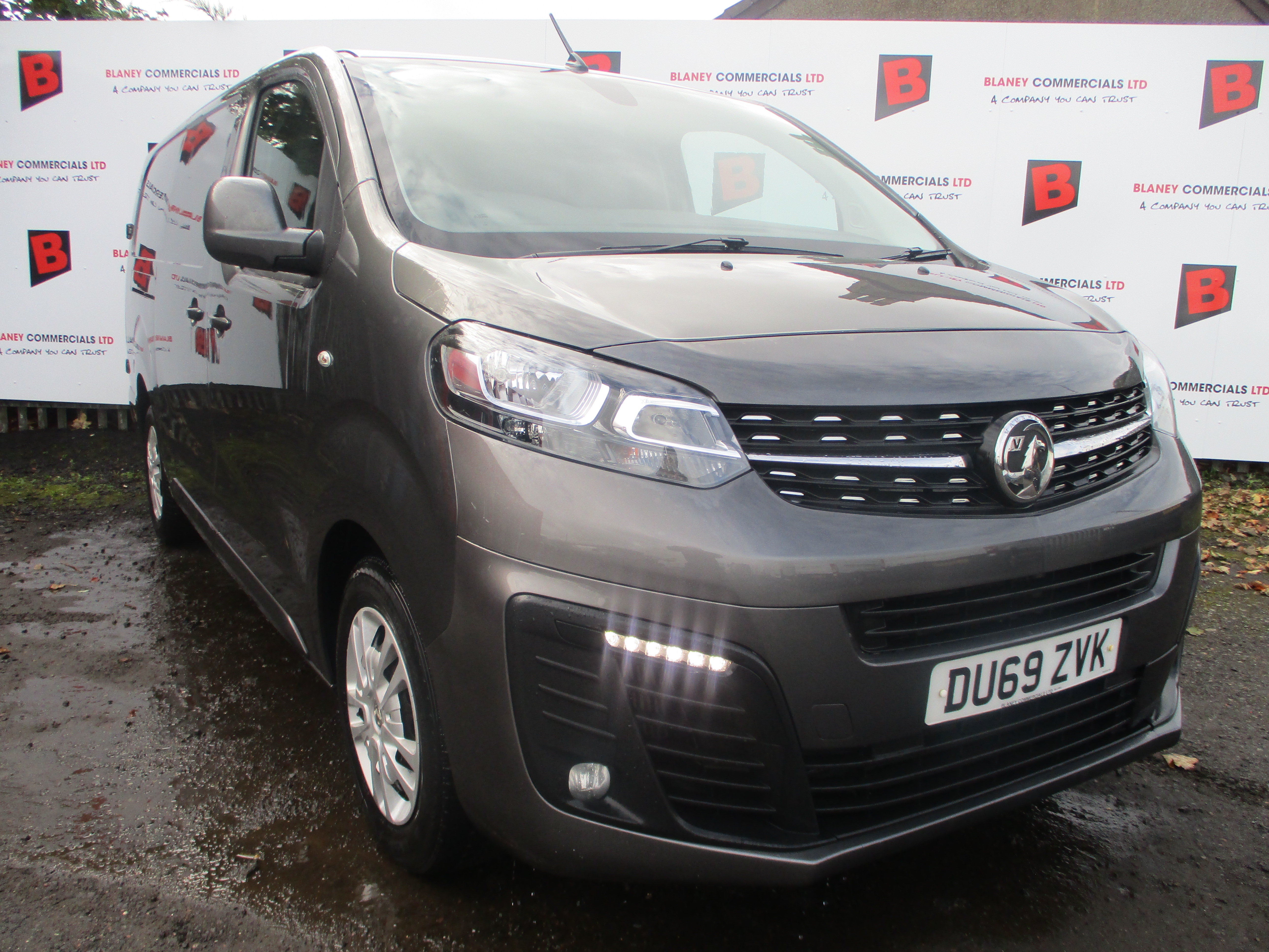 Vauxhall Vivaro 2900 L2 (LWB) 1.5d 100PS Sportive Van  (COMES FULLY SERVICED)