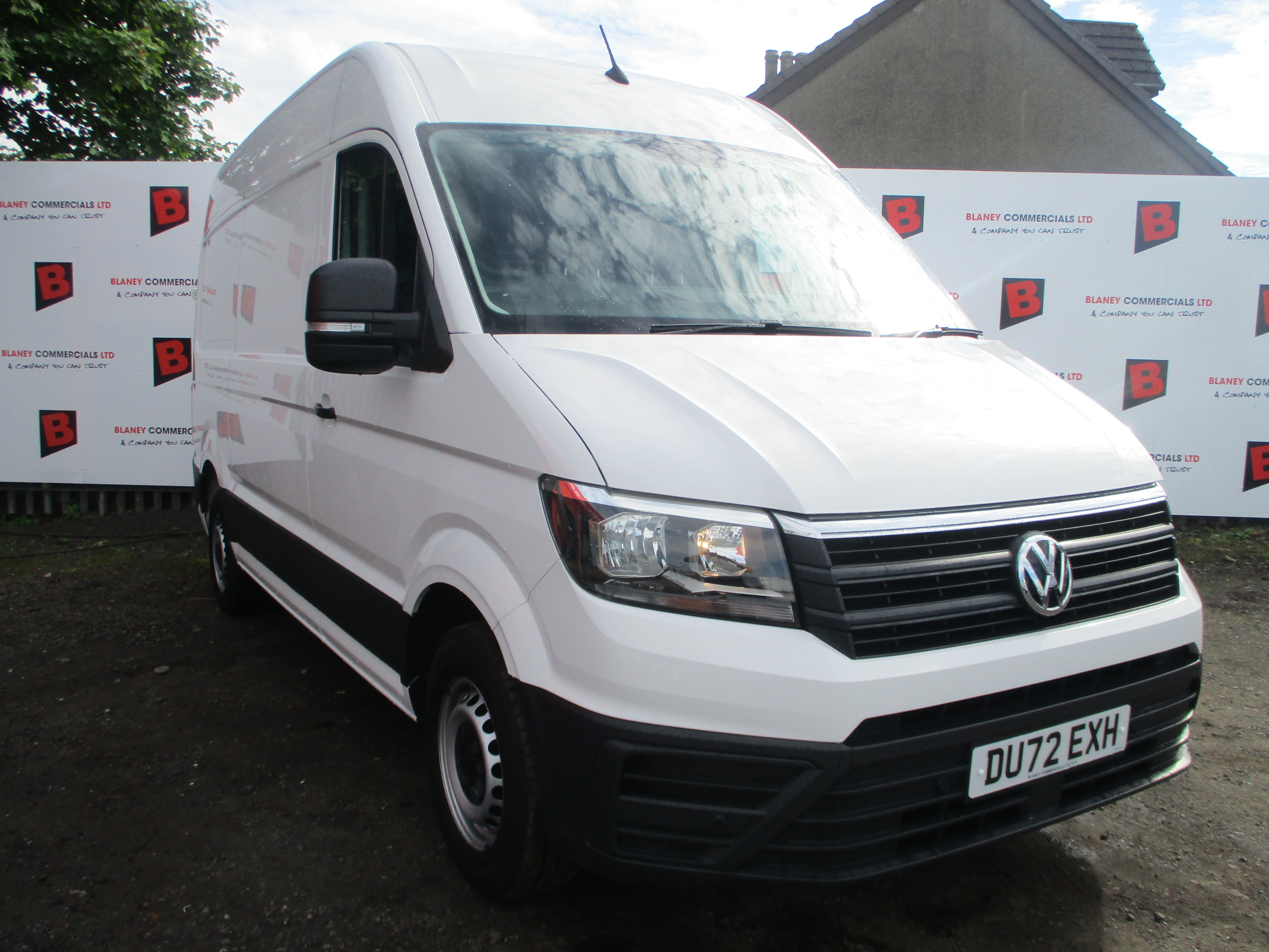 Volkswagen Crafter CR35 L2H2 (MWB) 2.0 TDi FWD Startline Van with AIR CON