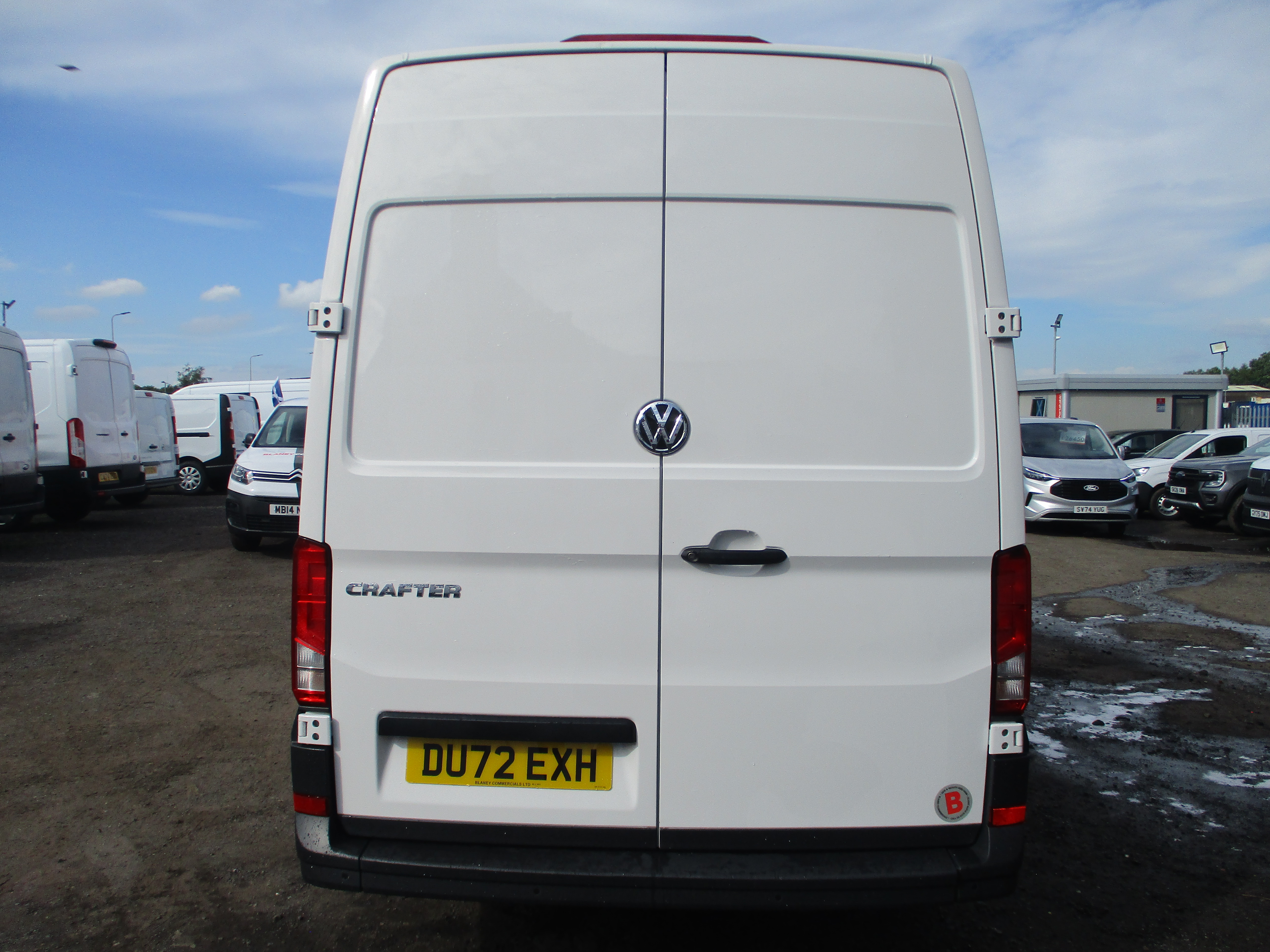 Volkswagen Crafter CR35 L2H2 (MWB) 2.0 TDi FWD Startline Van with AIR CON