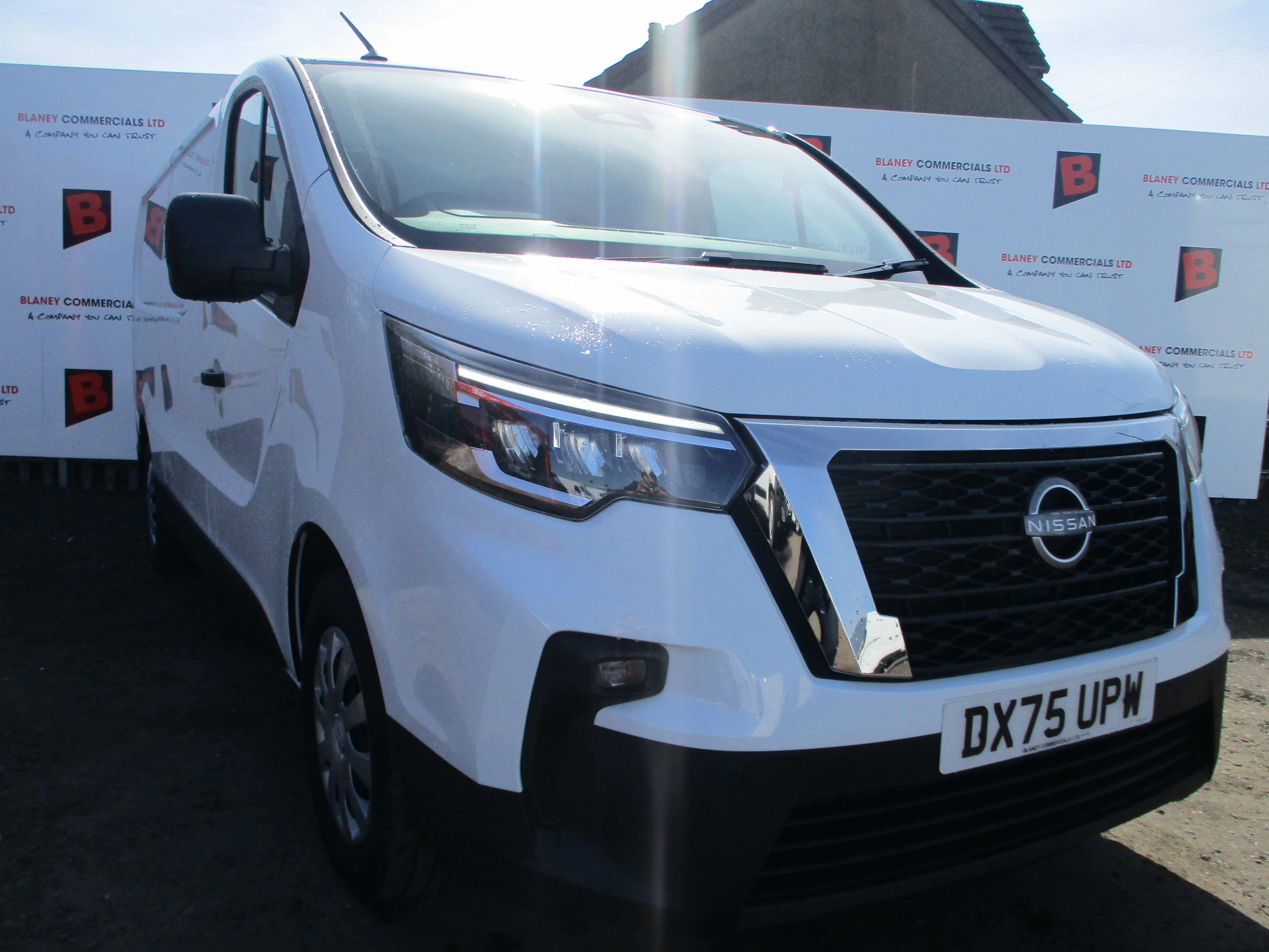 Nissan Primaster L2 2.0 dCi 130PS Acenta Van (5 YEAR WARRANTY !!)