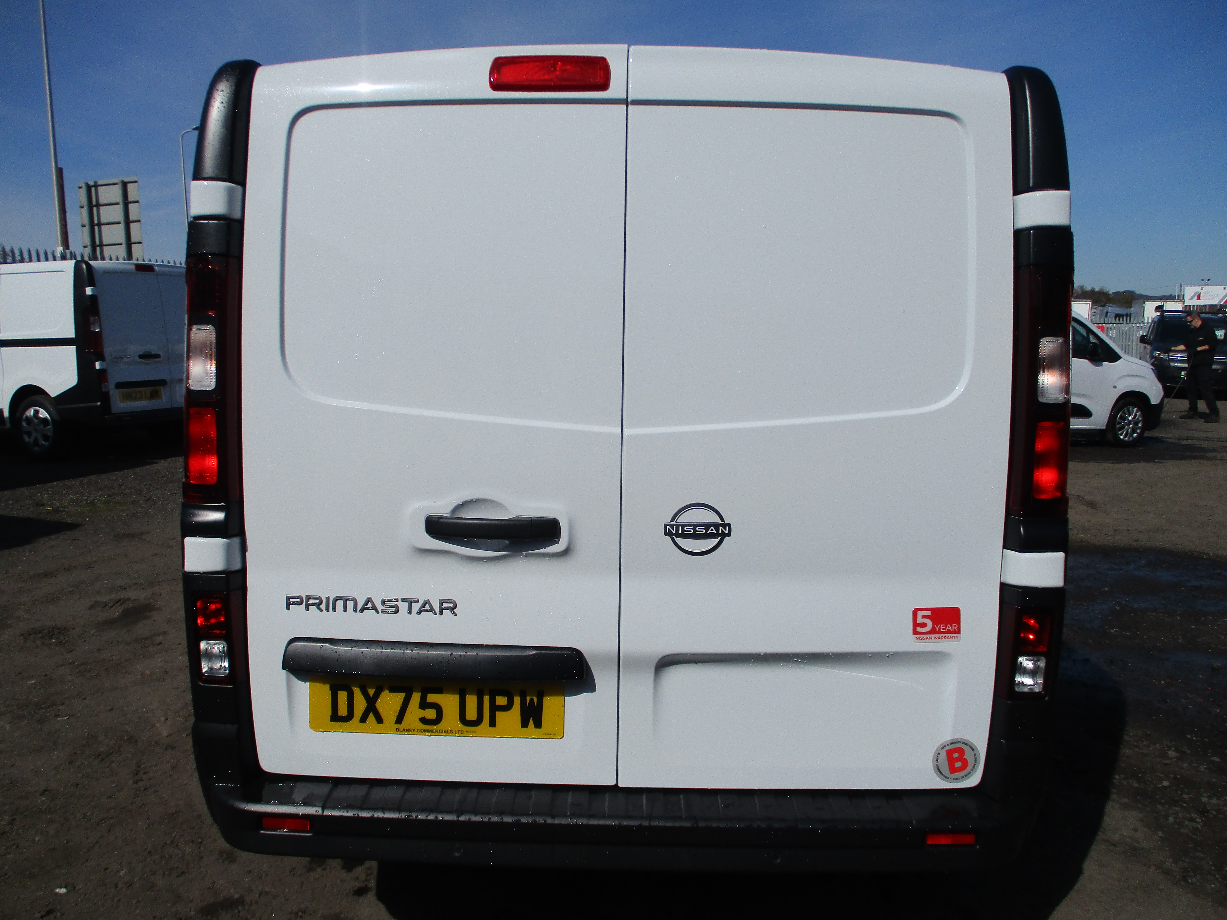 Nissan Primaster L2 2.0 dCi 130PS Acenta Van (5 YEAR WARRANTY !!)