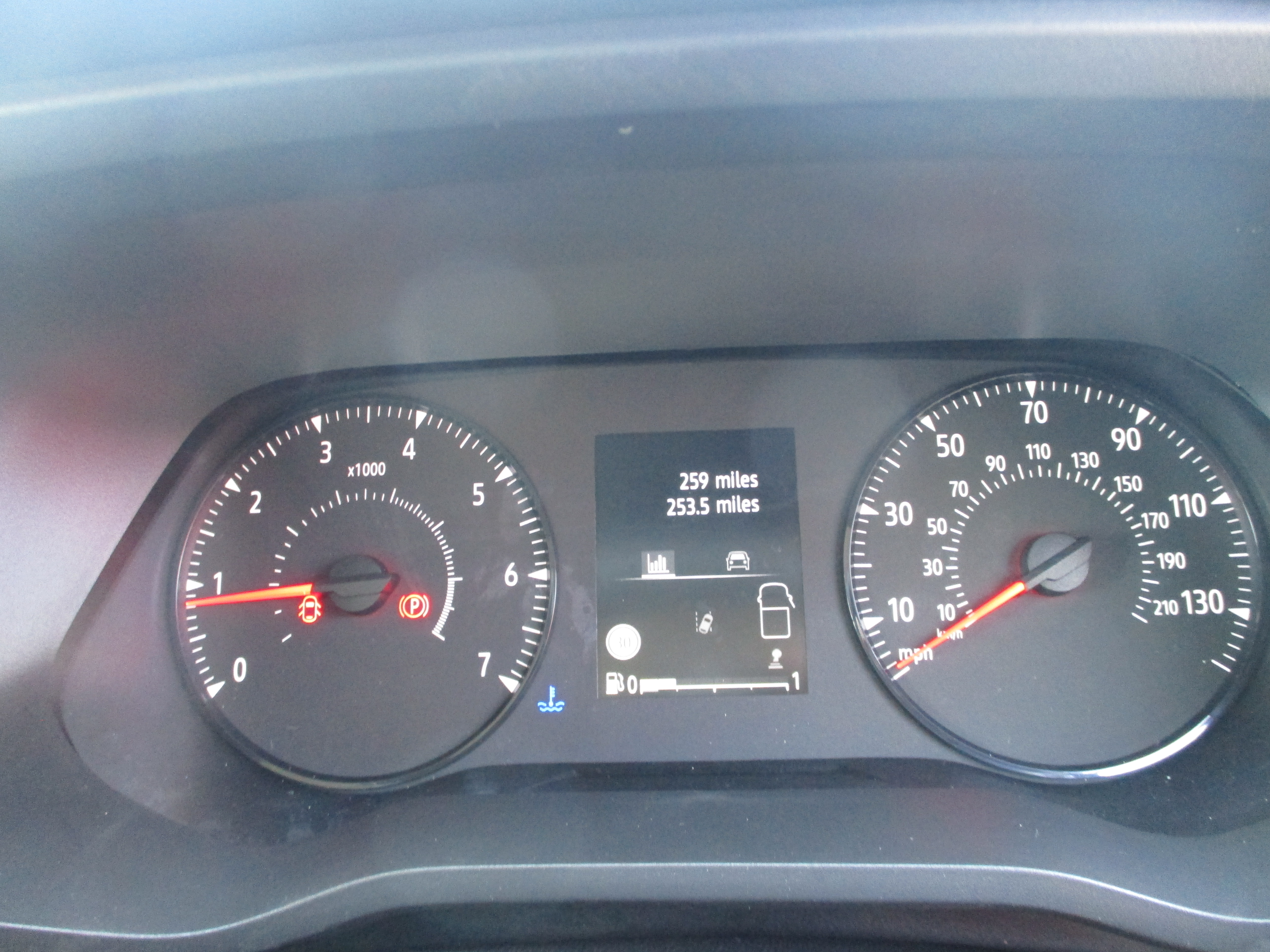 Nissan Primaster L2 2.0 dCi 130PS Acenta Van (5 YEAR WARRANTY !!)