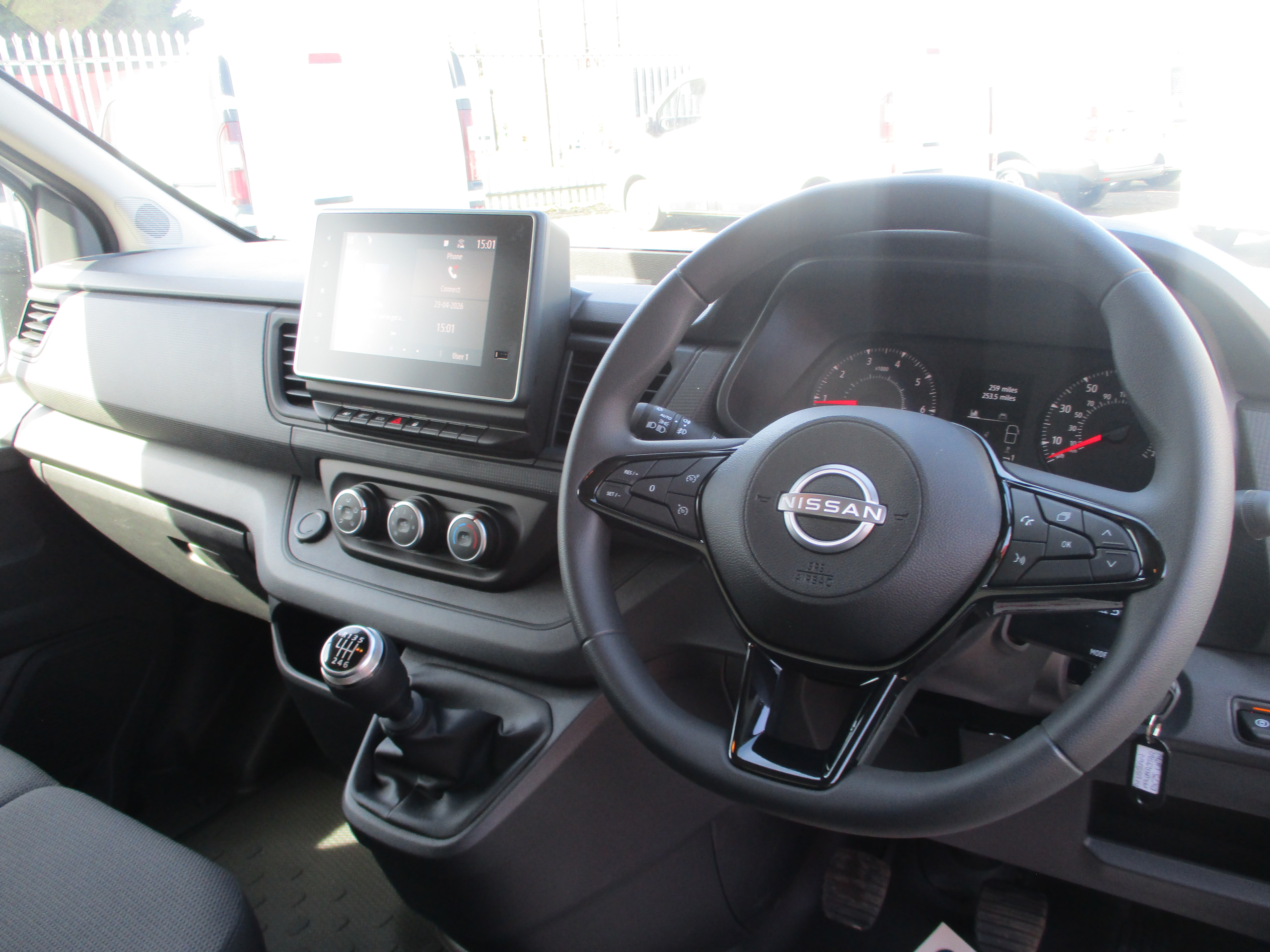 Nissan Primaster L2 2.0 dCi 130PS Acenta Van (5 YEAR WARRANTY !!)