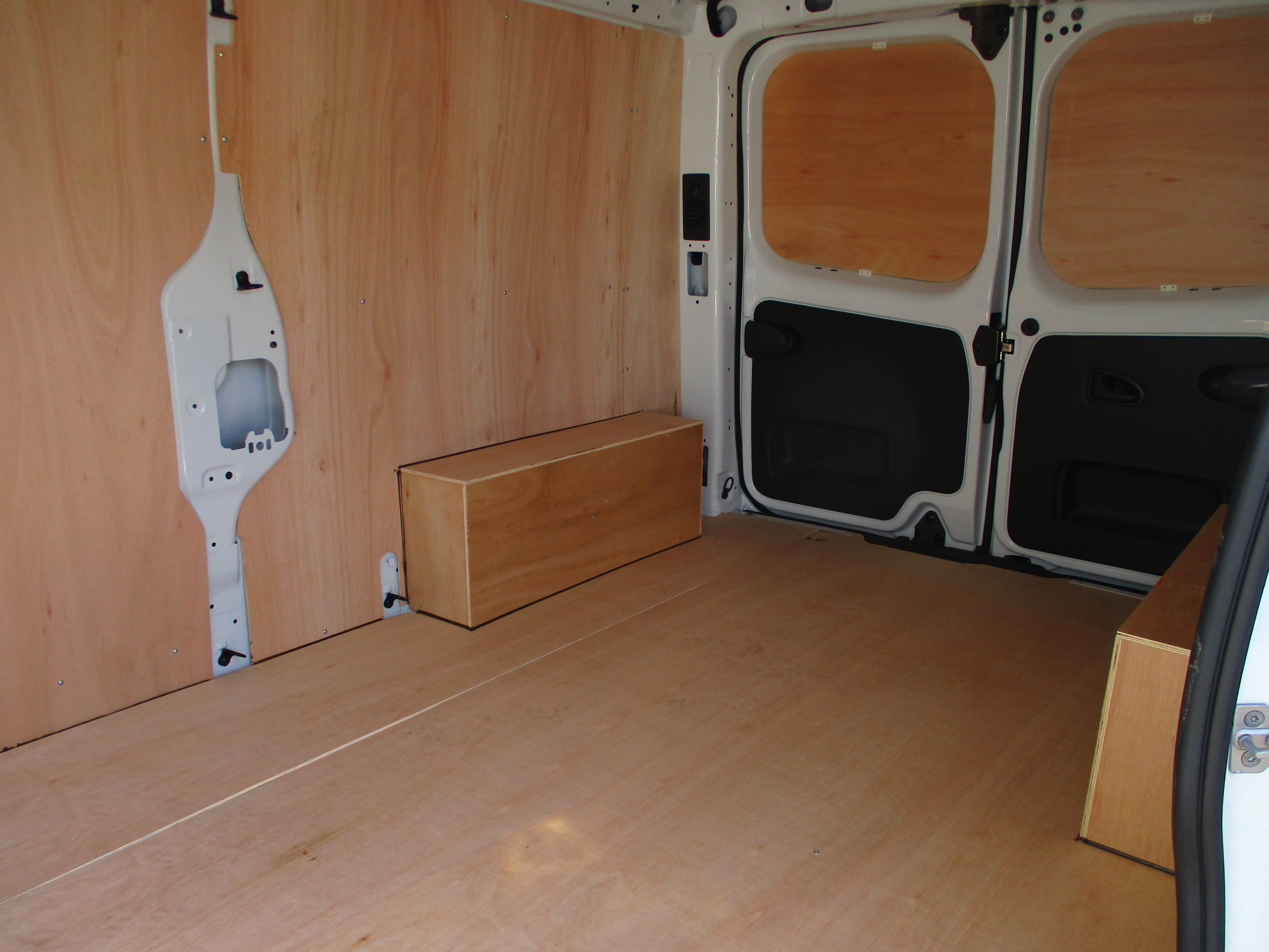 Nissan Primaster L2 2.0 dCi 130PS Acenta Van (5 YEAR WARRANTY !!)