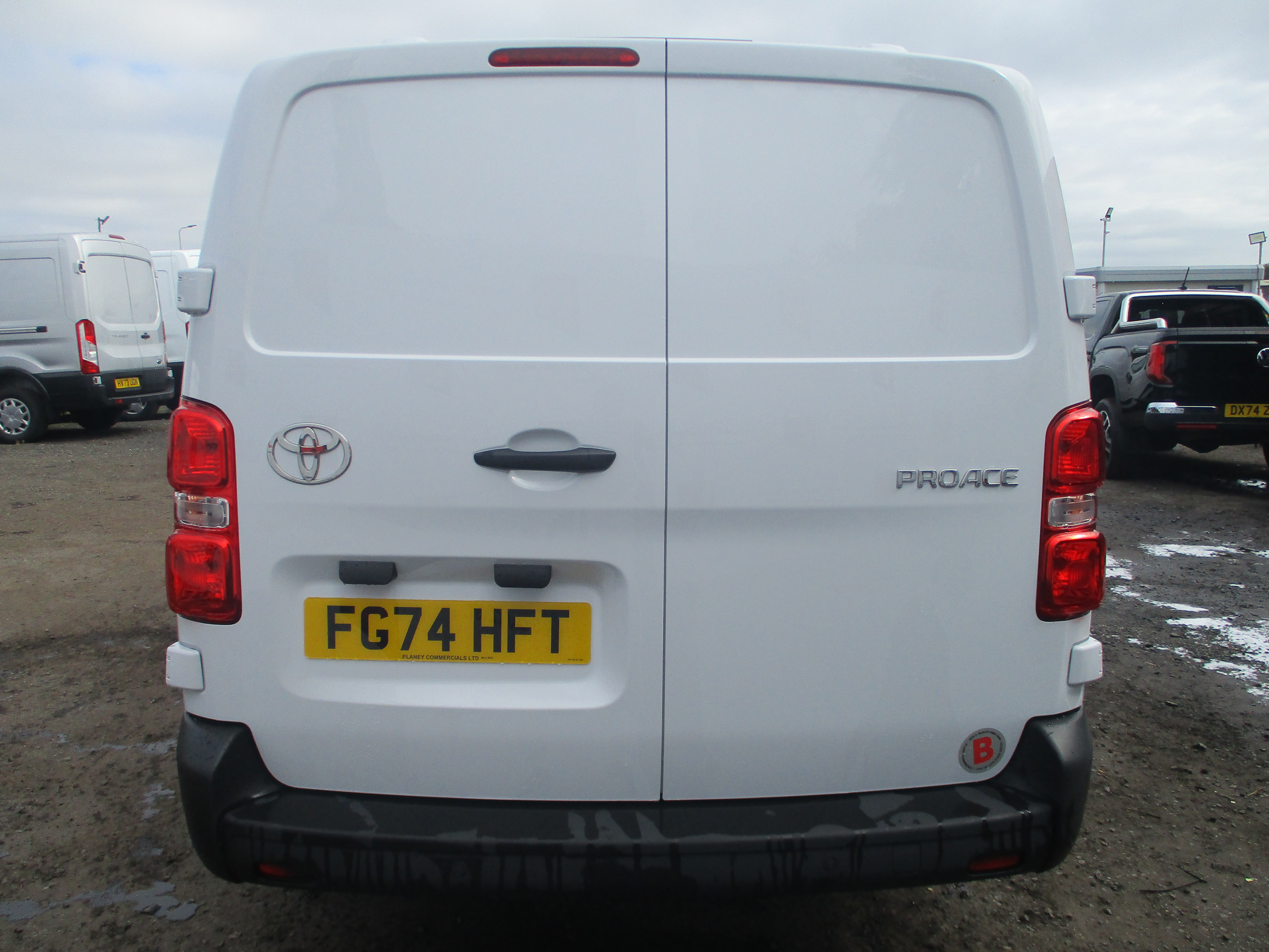 Toyota ProAce L2 2.0D 145PS Icon Panel Van (EX DEMO ONLY 3,682 MILES)