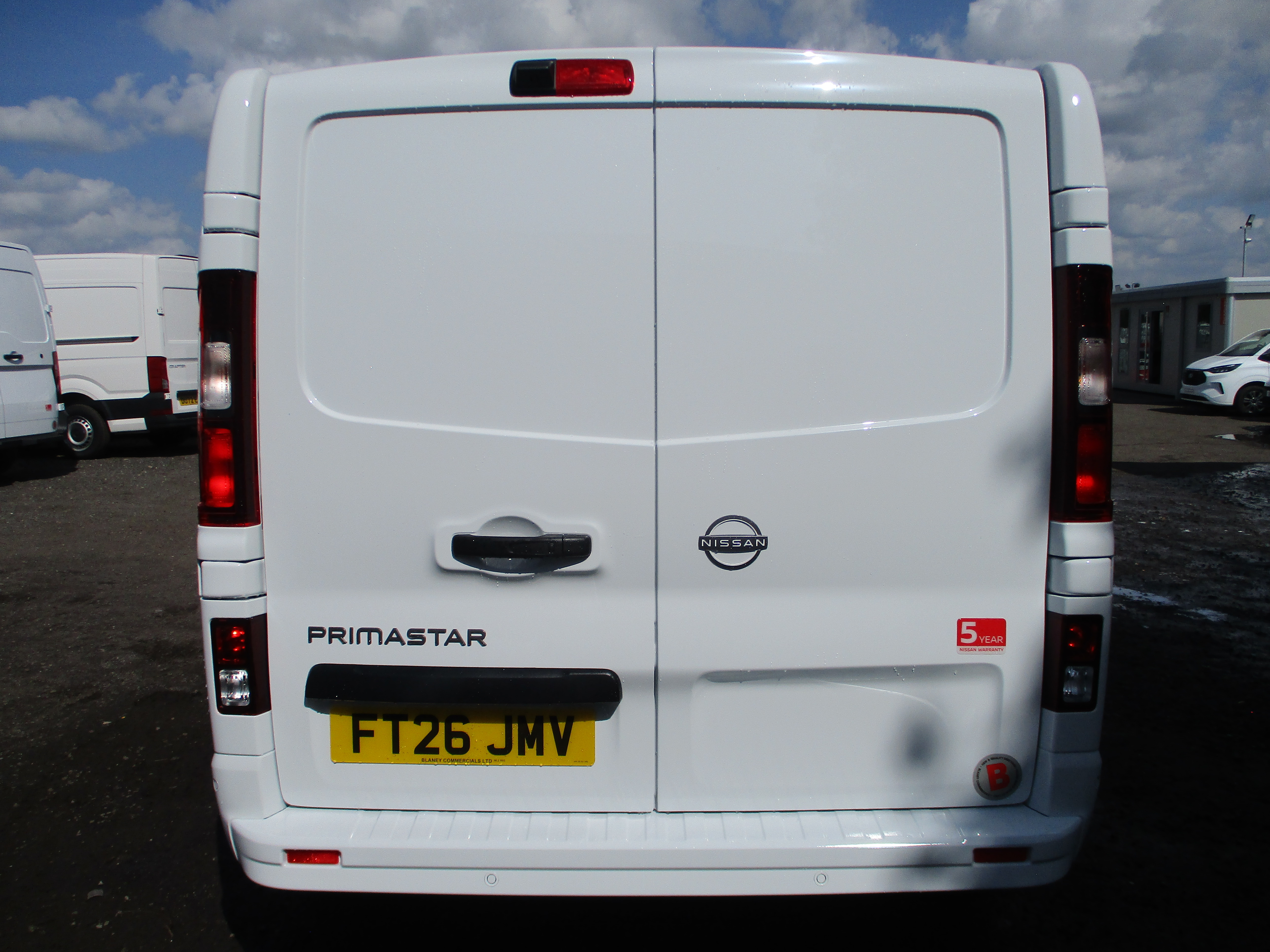 Nissan Primaster 30 L1H1 2.0 dCi 130PS Tekna Van (5 Years Nissan Warranty)