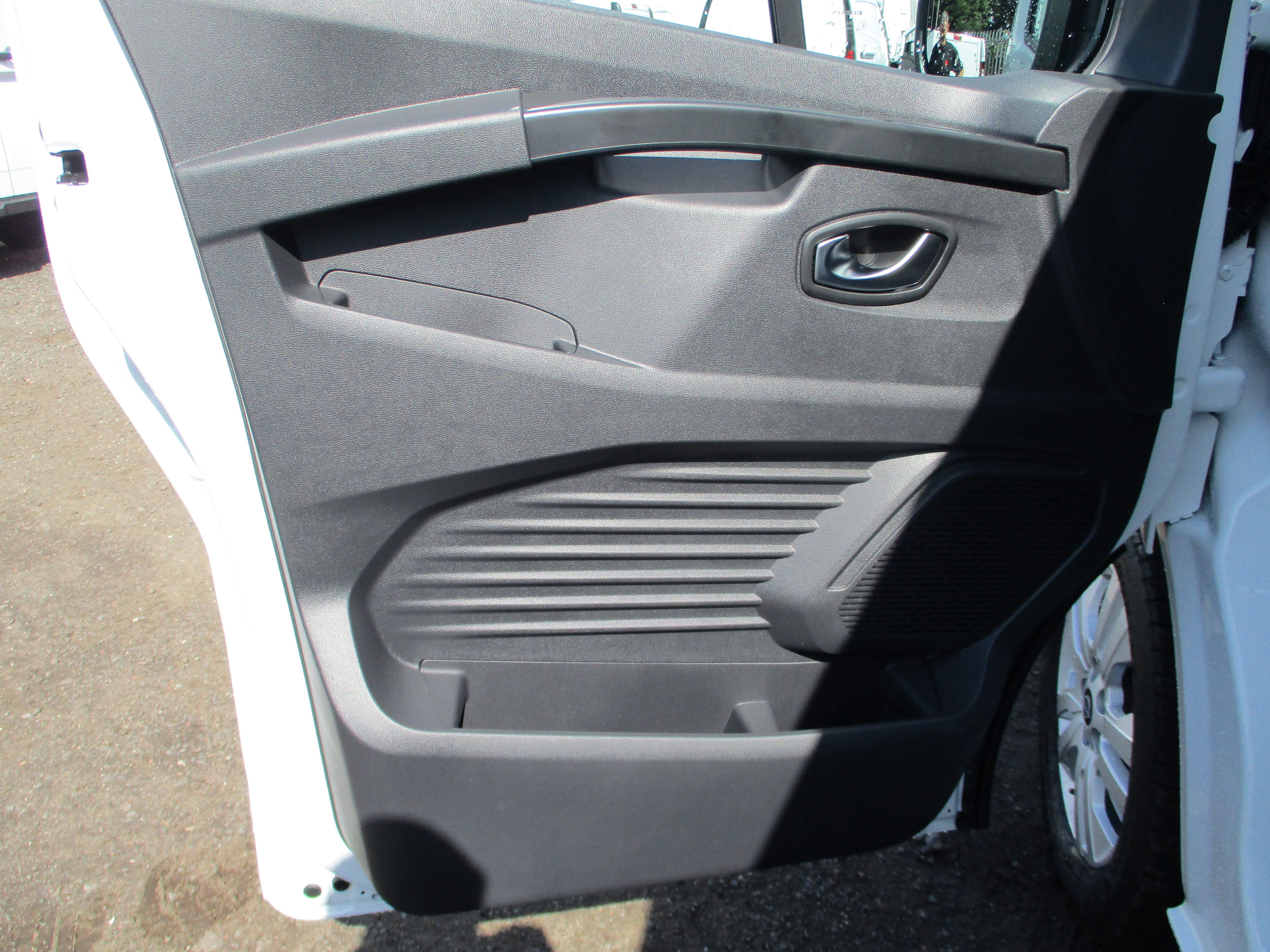 Nissan Primaster 30 L1H1 2.0 dCi 130PS Tekna Van (5 Years Nissan Warranty)
