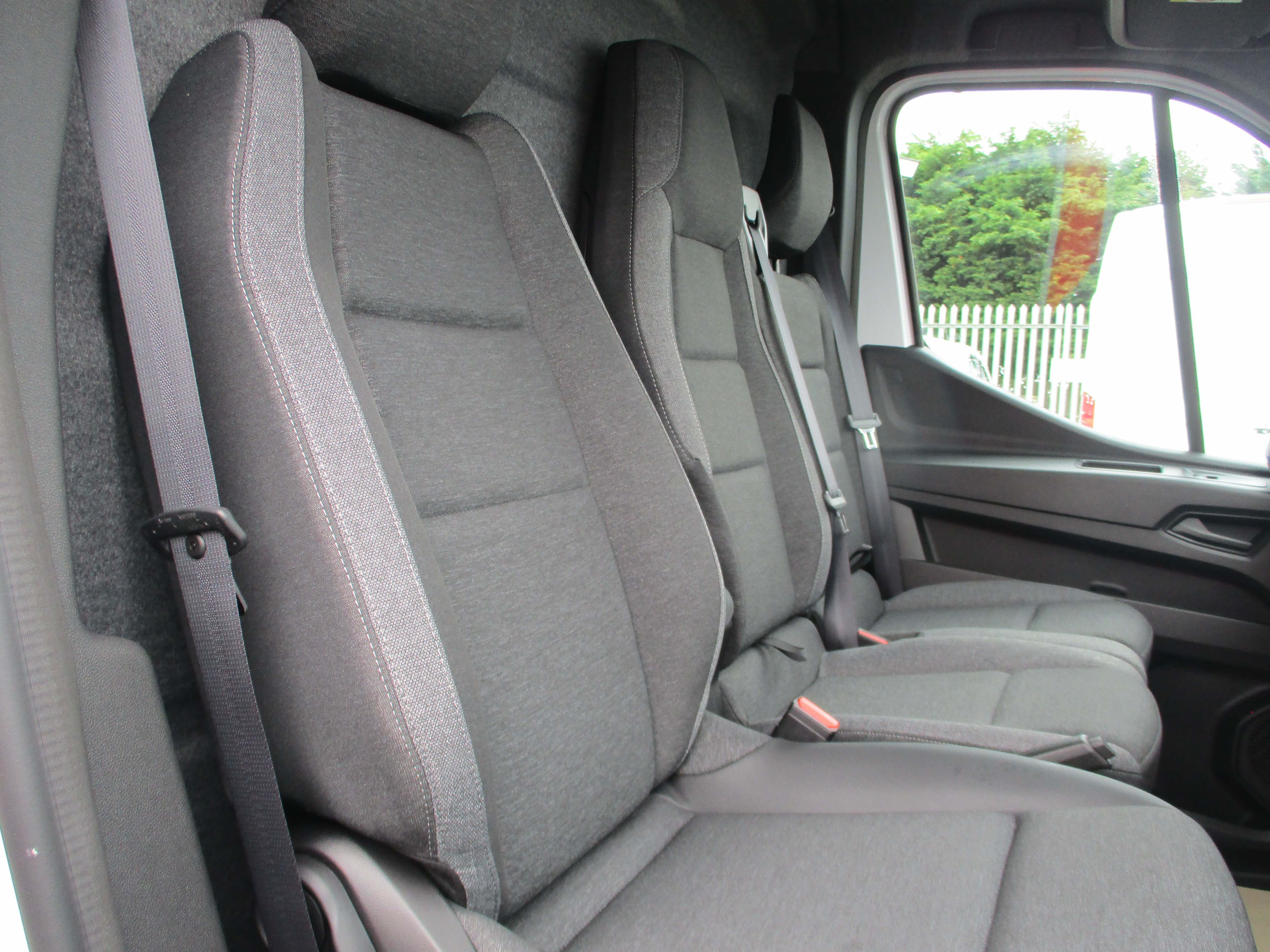 Nissan Interstar L2H2 MWB 130PS Acenta Panel Van (5 Year Warranty)