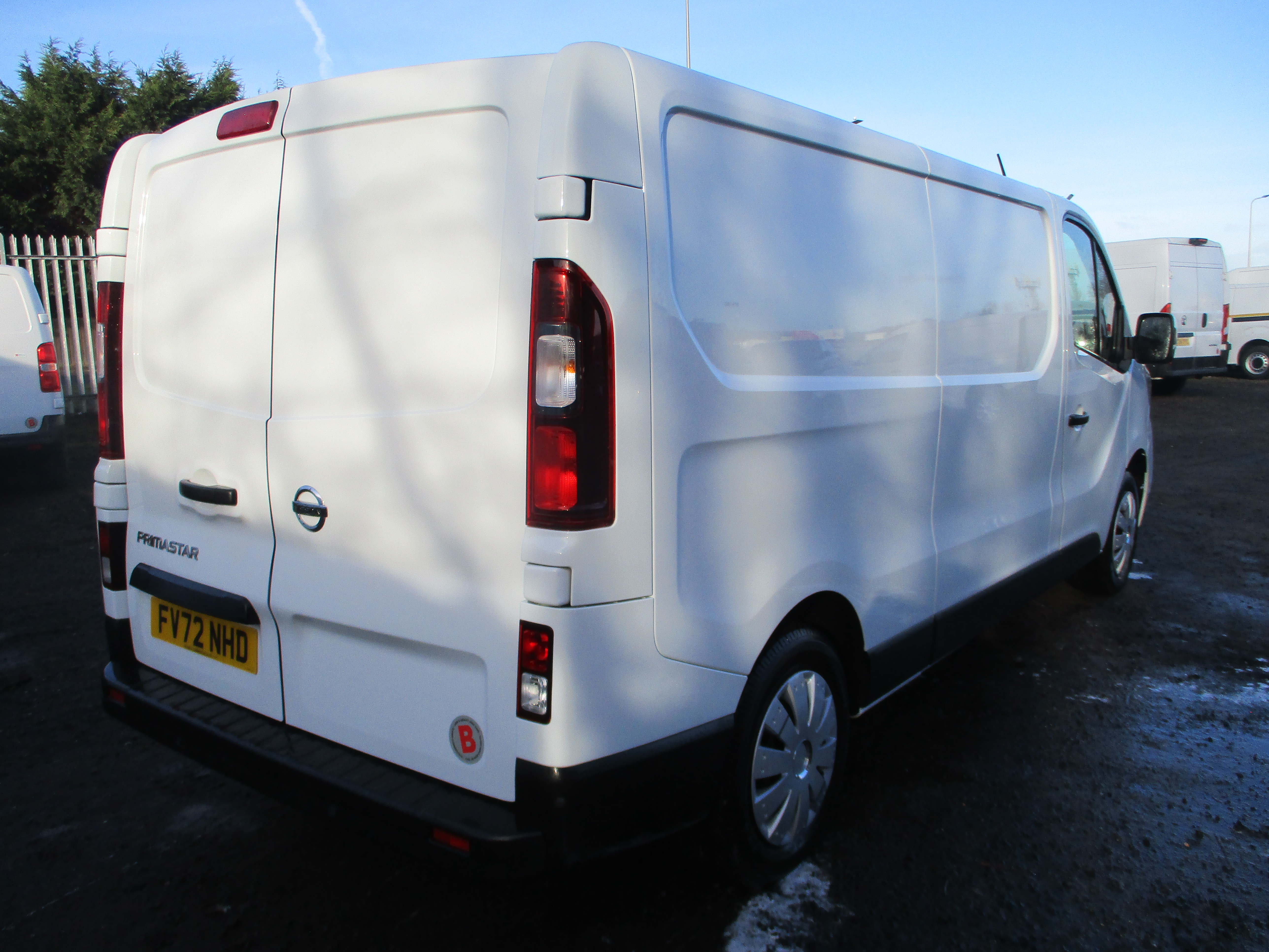 Nissan Primaster L2 2.0 dCi 110PS Acenta Panel Van (IMMACULATE VAN)