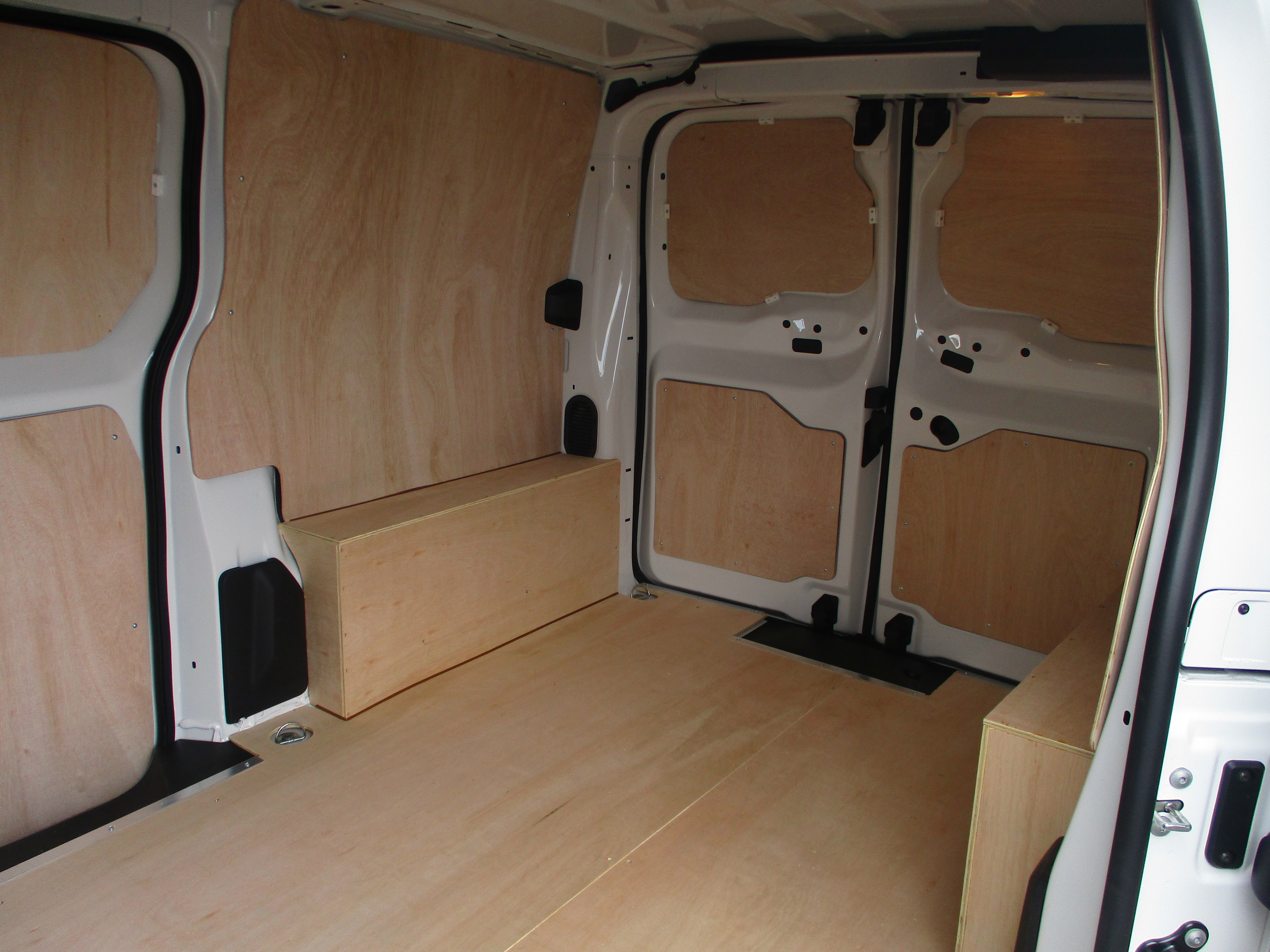 Vauxhall Vivaro 2700 L1H1 ( NEW MODEL ) 100PS Dynamic with Air Con Panel Van