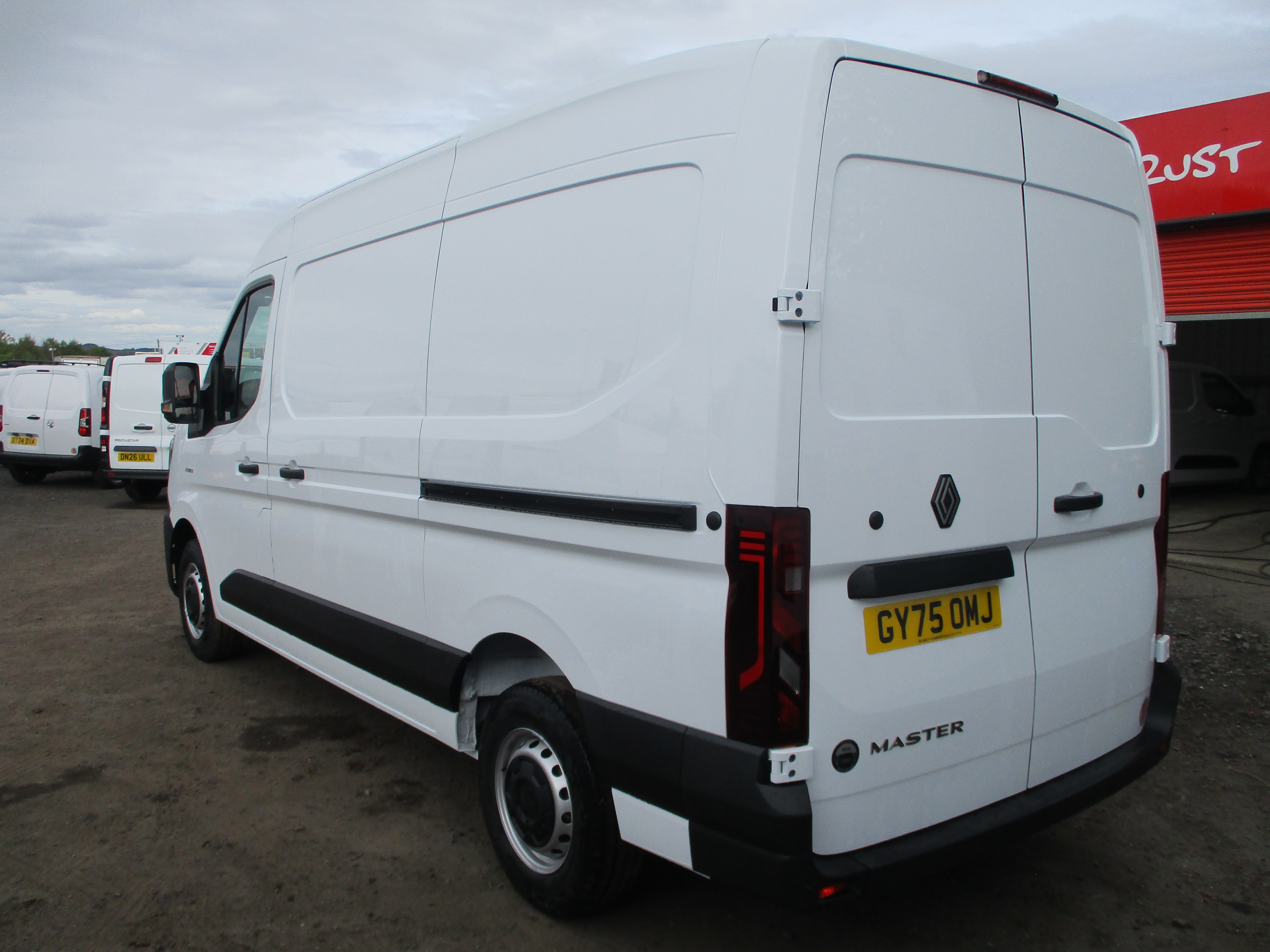 Renault Master MM35 Blue dCi 150PS Advance Panel Van