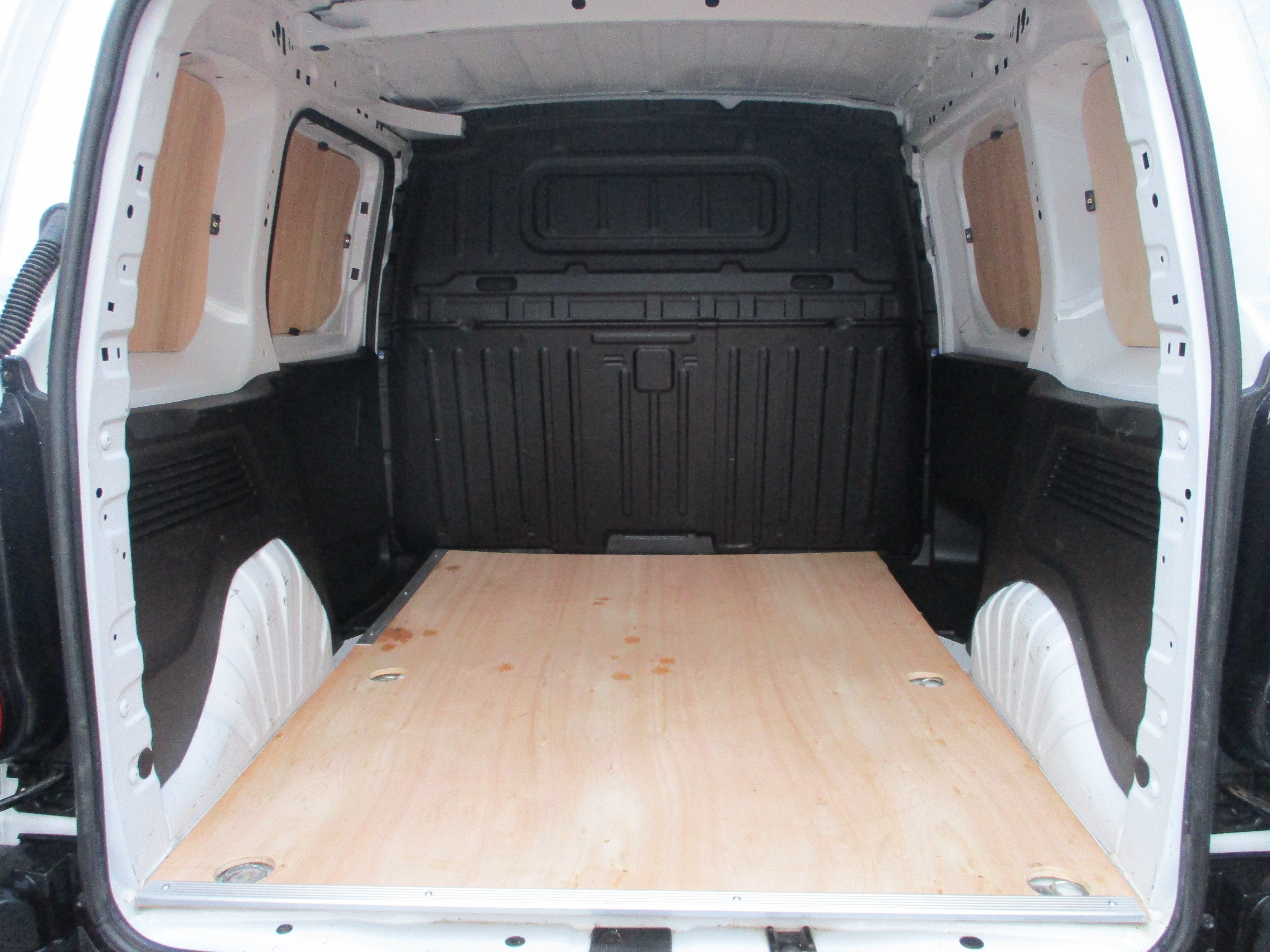 Vauxhall Combo 2300 L1 1.5TD 130PS Dynamic Panel Van (GREAT VALUE FOR MONEY WARRANTY TILL 2026)