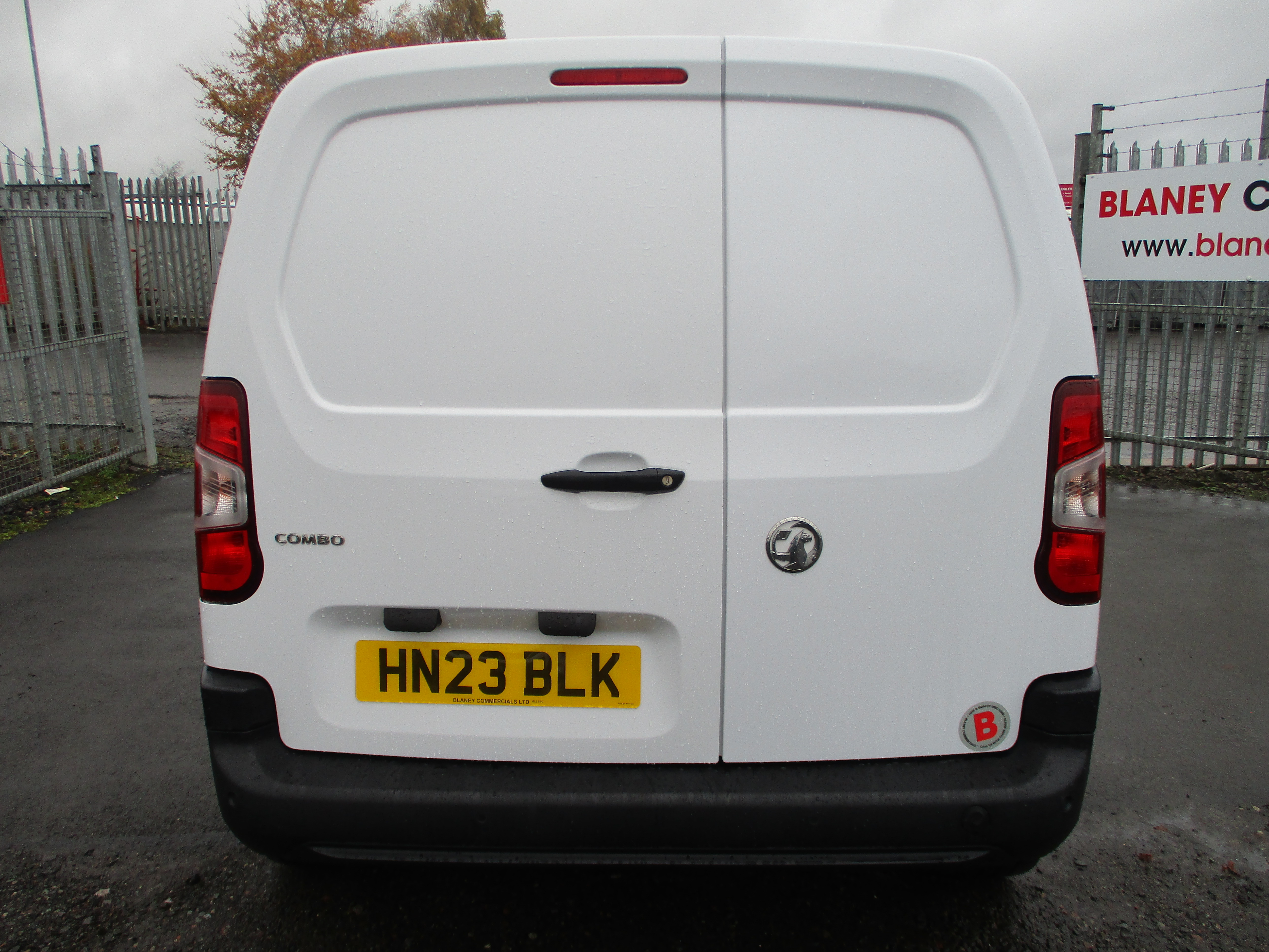 Vauxhall Combo 2300 L1 1.5TD 130PS Dynamic Panel Van (GREAT VALUE FOR MONEY WARRANTY TILL 2026)