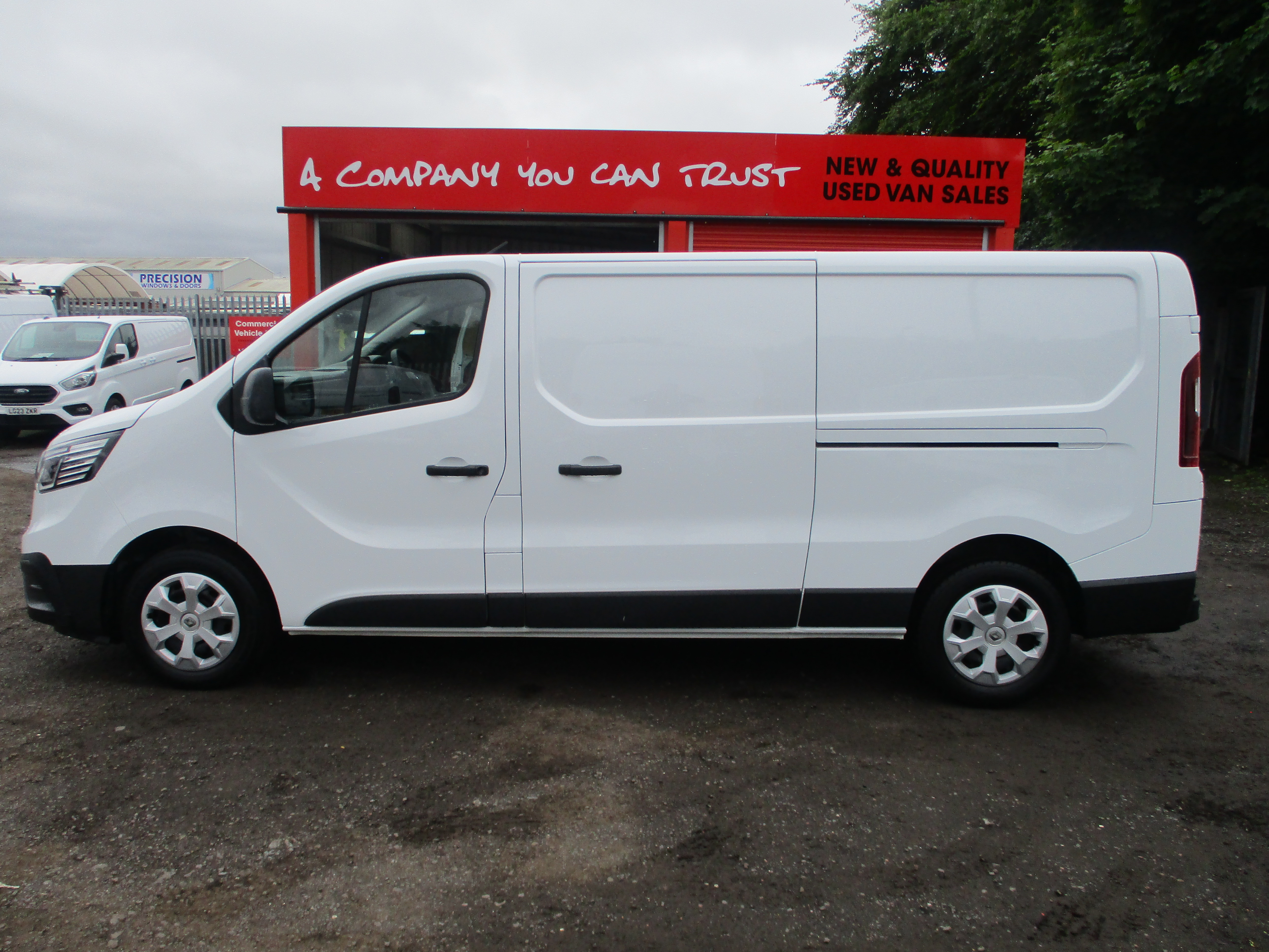 Renault Trafic LL30 BluedCi 130PS Advance Panel Van (RENAULT WARRANTY TO 2027)