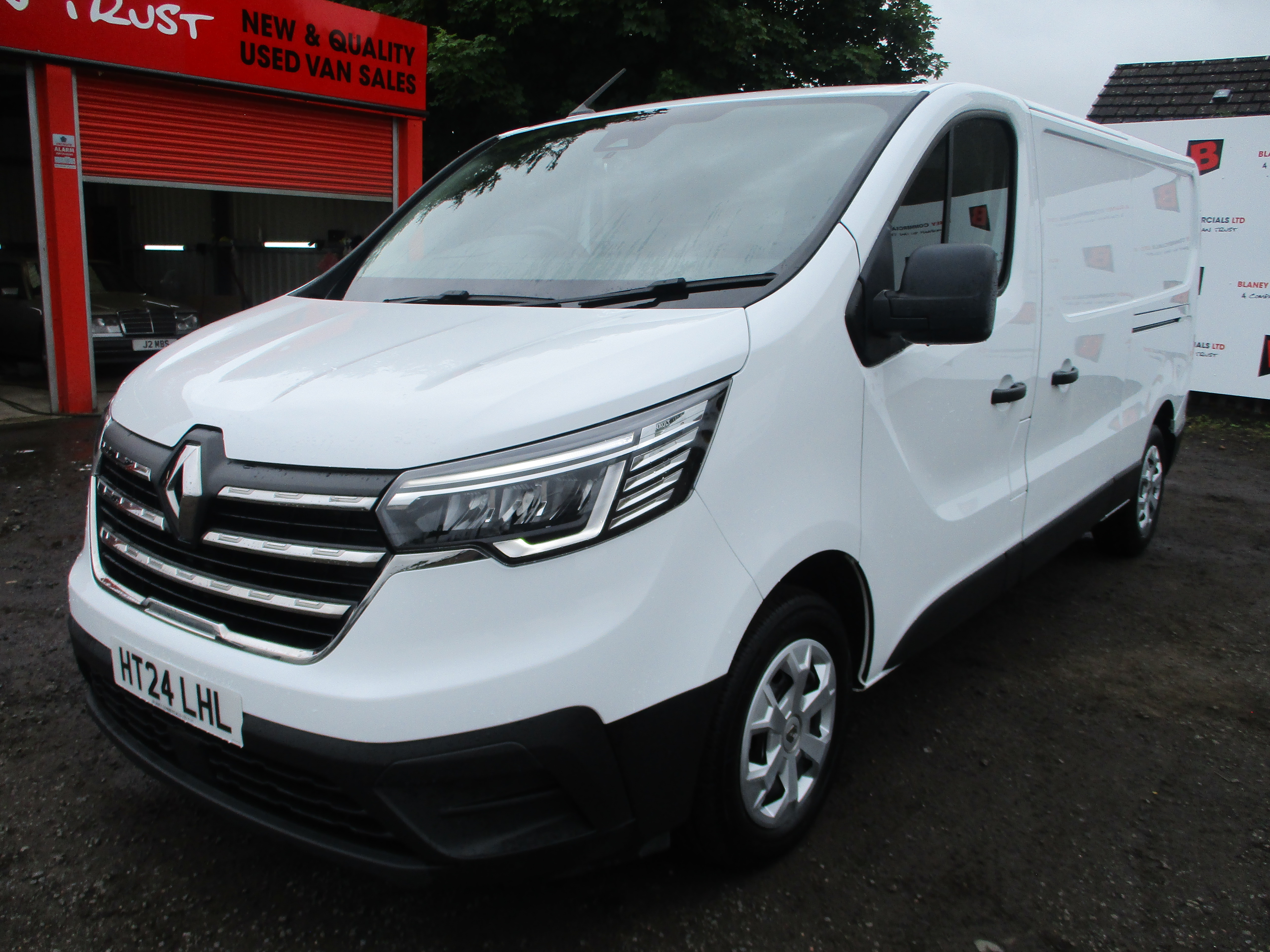 Renault Trafic LL30 BluedCi 130PS Advance Panel Van (RENAULT WARRANTY TO 2027)
