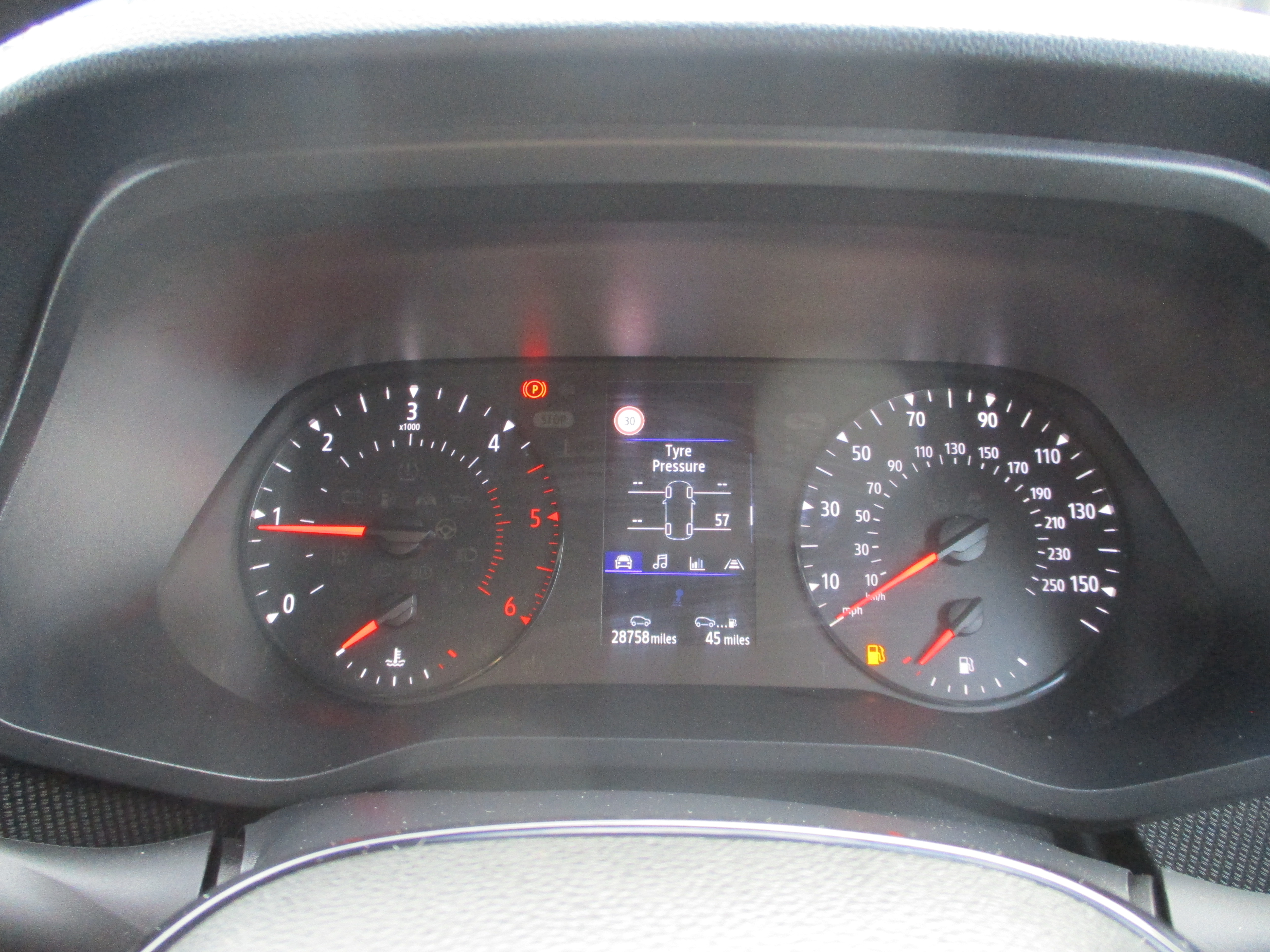 Renault Trafic LL30 BluedCi 130PS Advance Panel Van (RENAULT WARRANTY TO 2027)