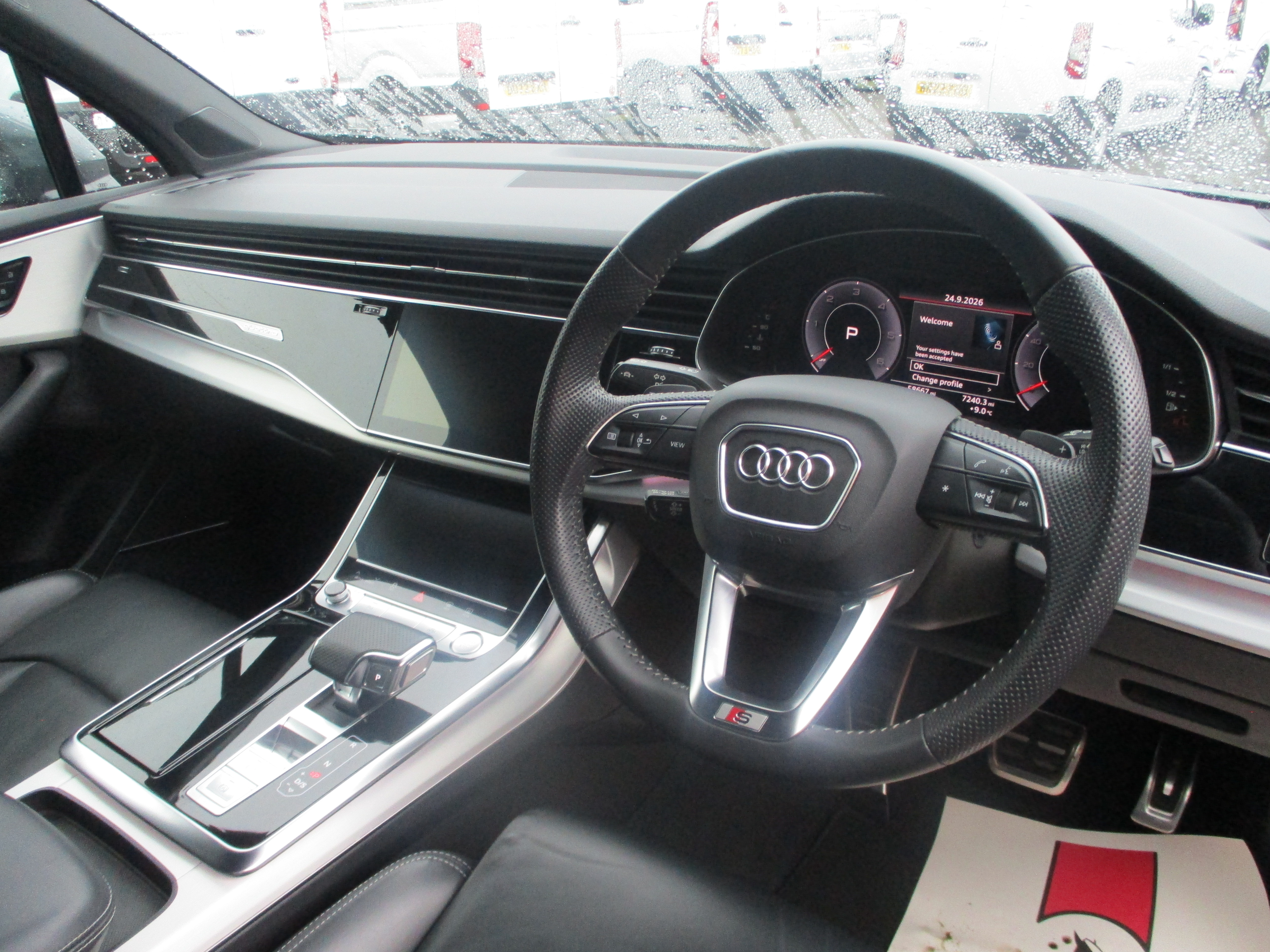 Audi Q7 50 TDi S Line Quattro 7 Seater 4x4 (FULL SERVICE HISTORY) Private Plate Coming Off!