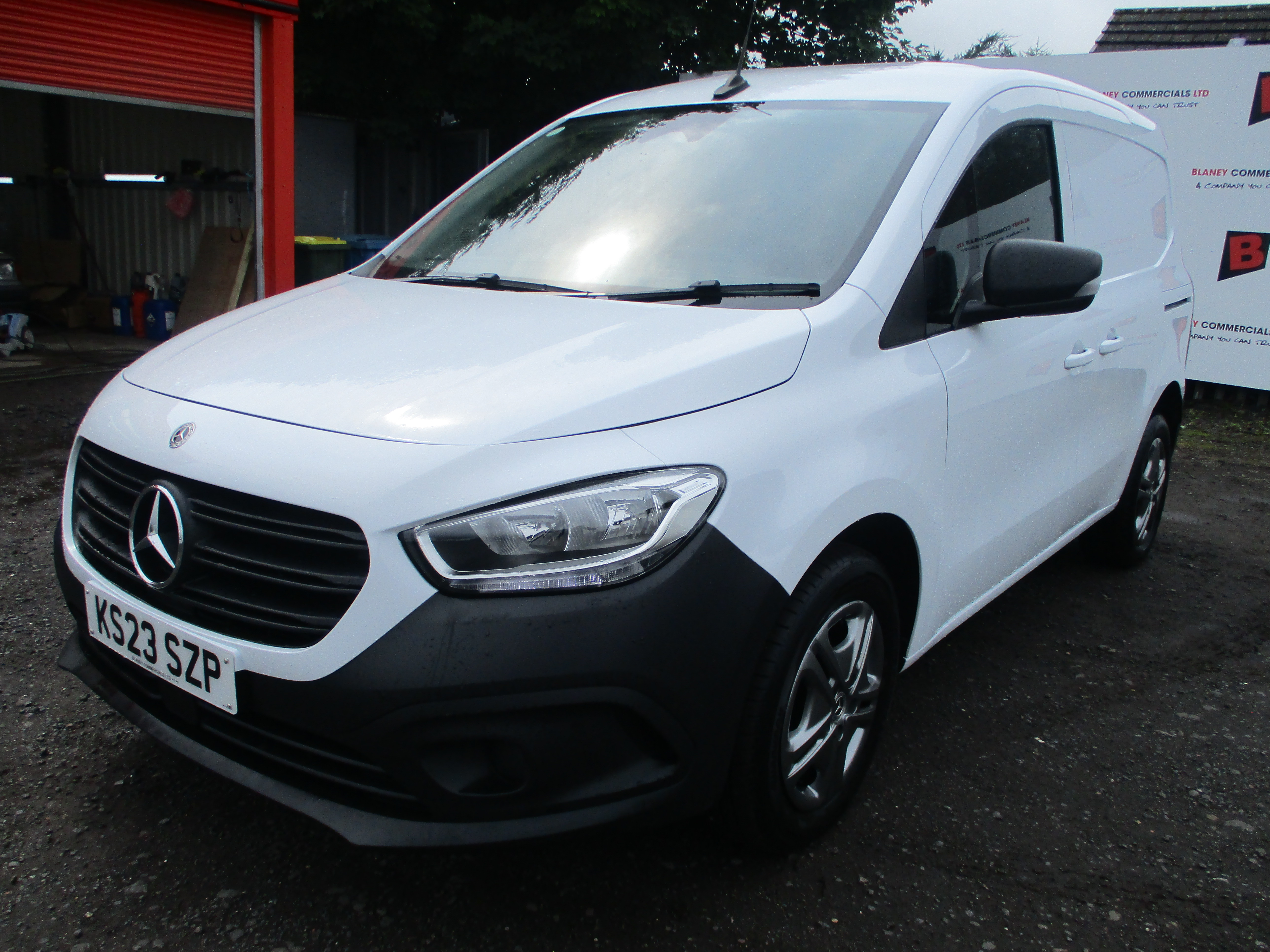 Mercedes Benz Citan L1 110CDi Progressive Van (NICE SPEC Including Air Con, Rear Camera, Parking Sensors & More...)