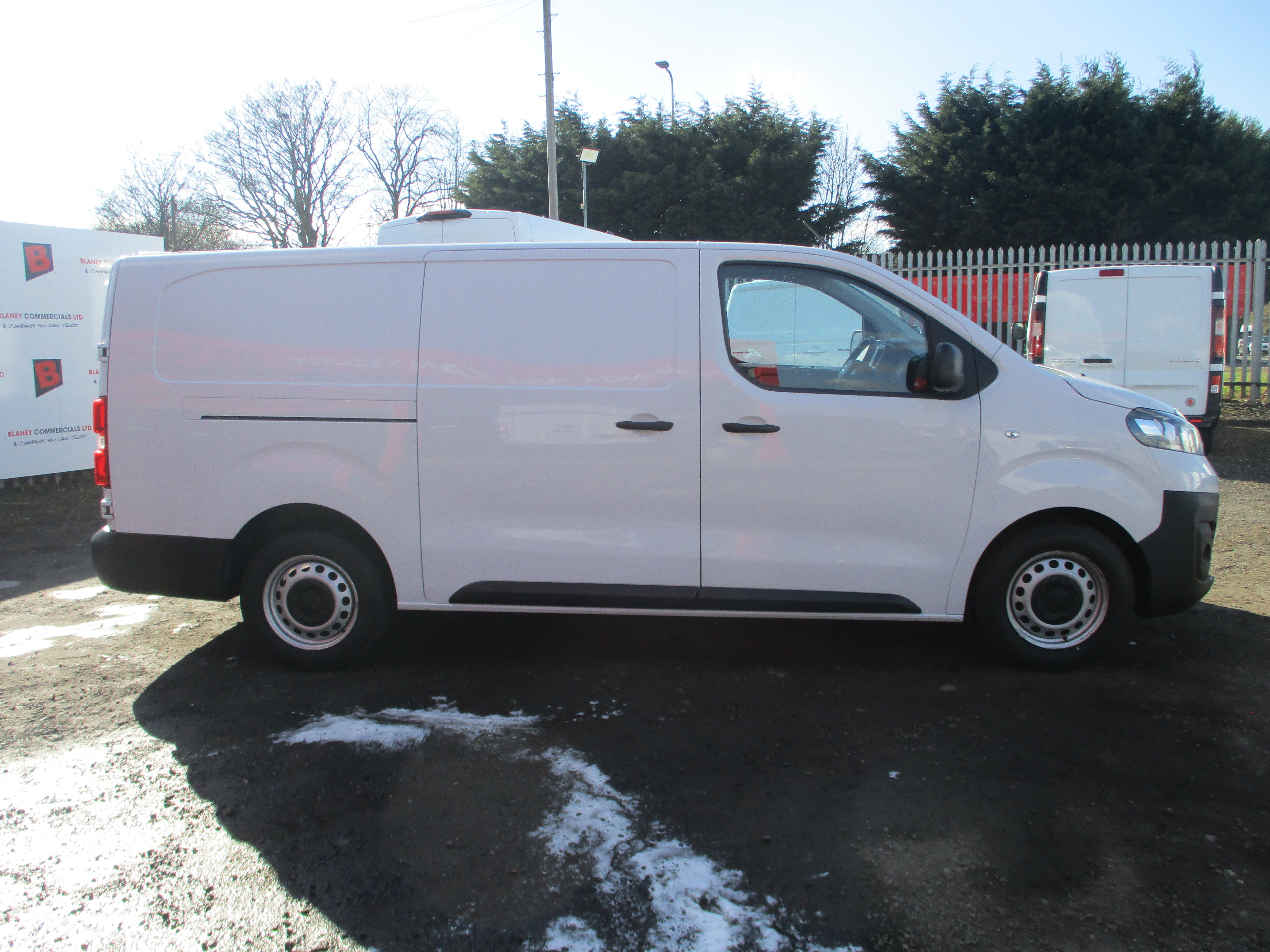Vauxhall Vivaro 2900 L2 (LWB) 1.5d 100PS Prime Van