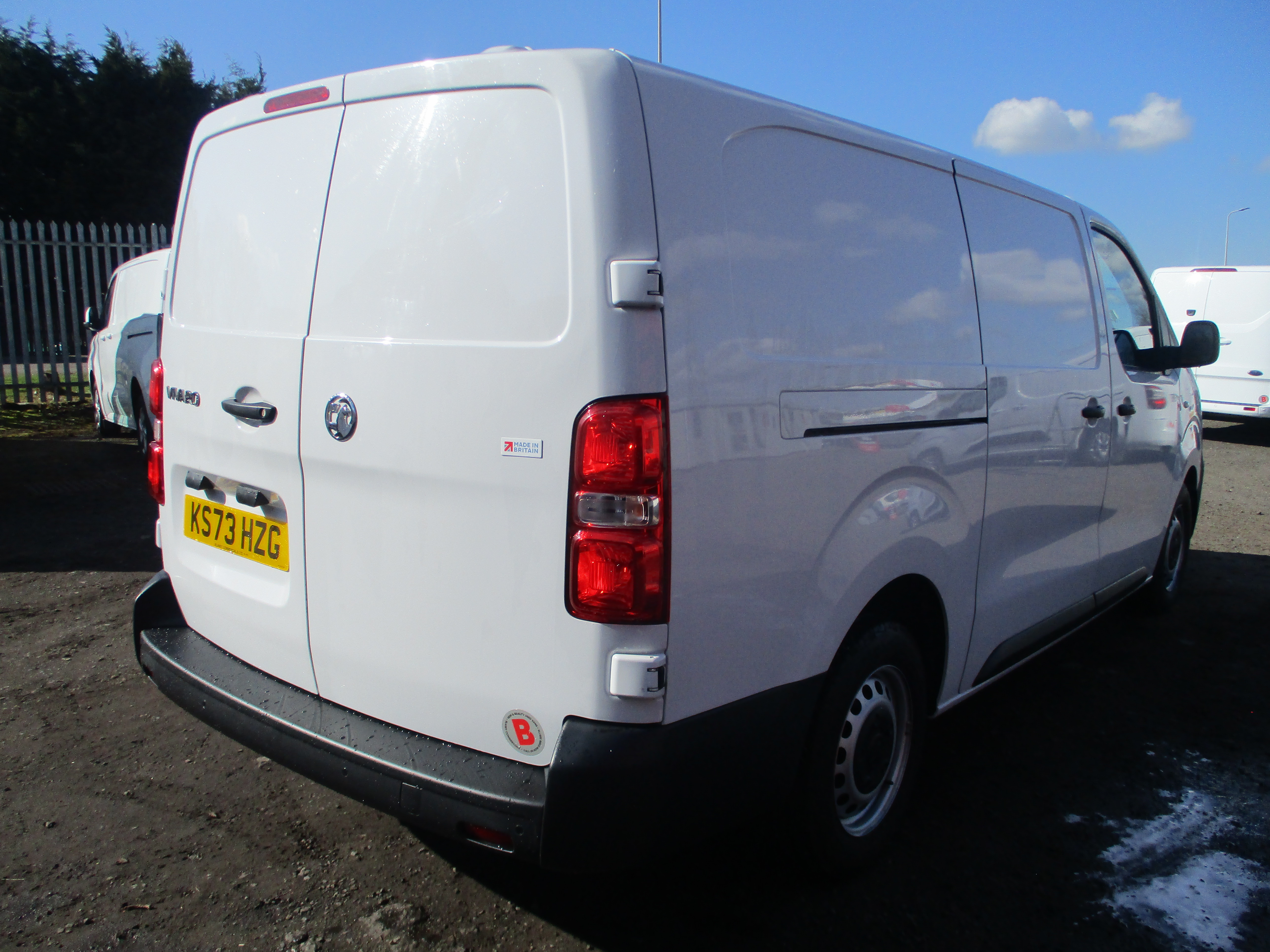Vauxhall Vivaro 2900 L2 (LWB) 1.5d 100PS Prime Van