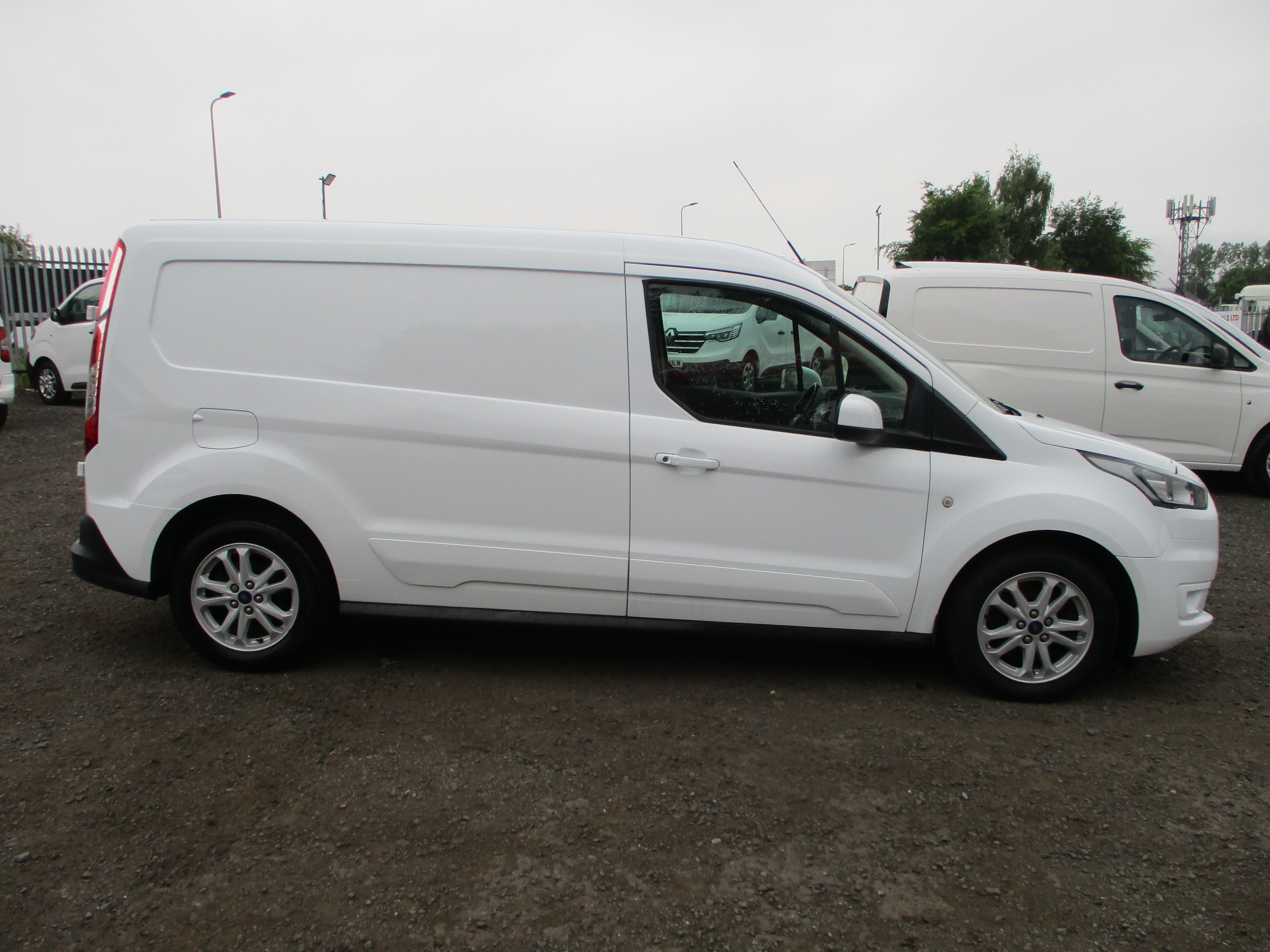 Ford Connect 240 L2 1.5 EcoBlue 120PS Limited 5 Seat CREWVAN ( REDUCED !!! )