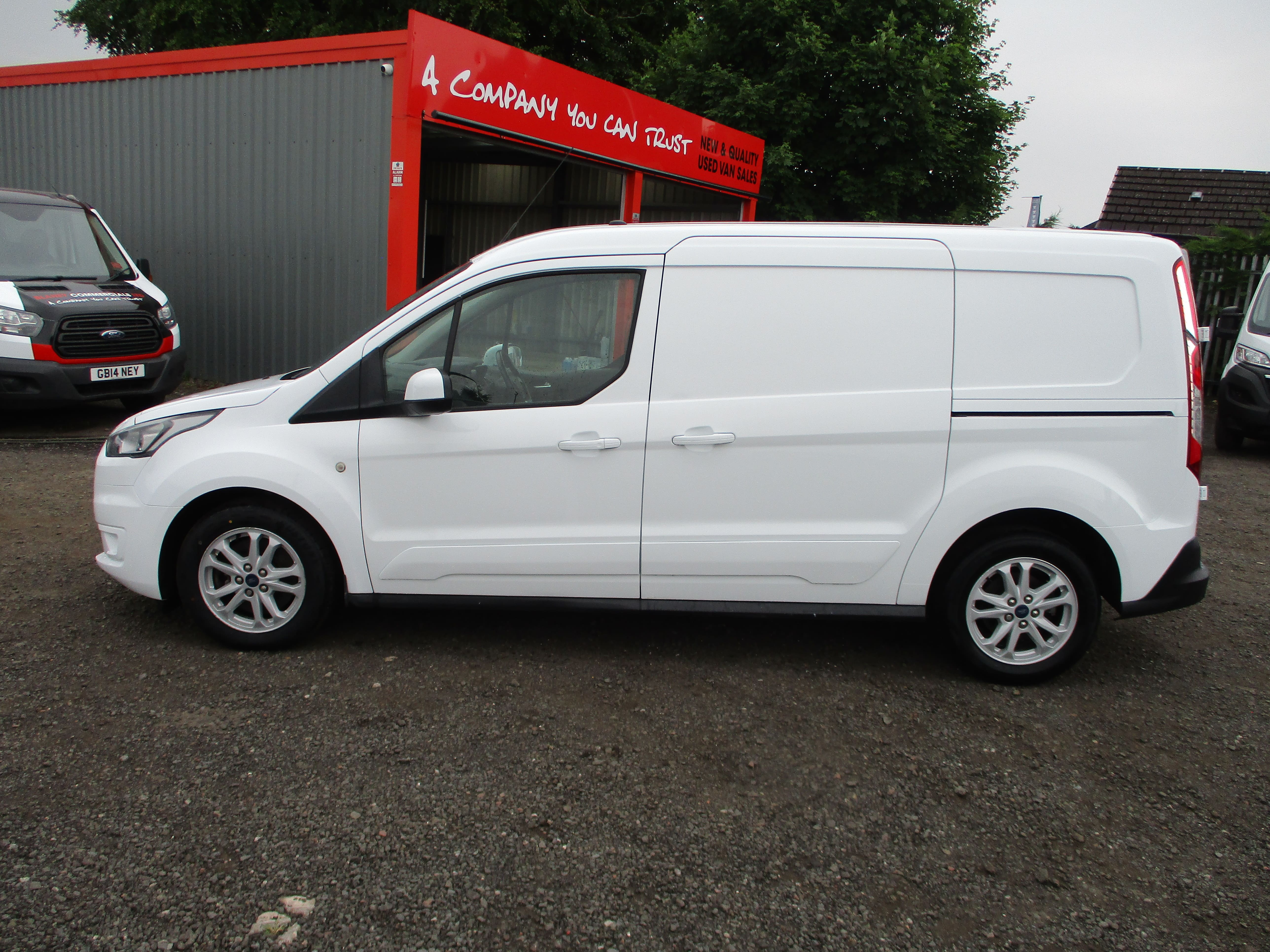 Ford Connect 240 L2 1.5 EcoBlue 120PS Limited 5 Seat CREWVAN ( REDUCED !!! )
