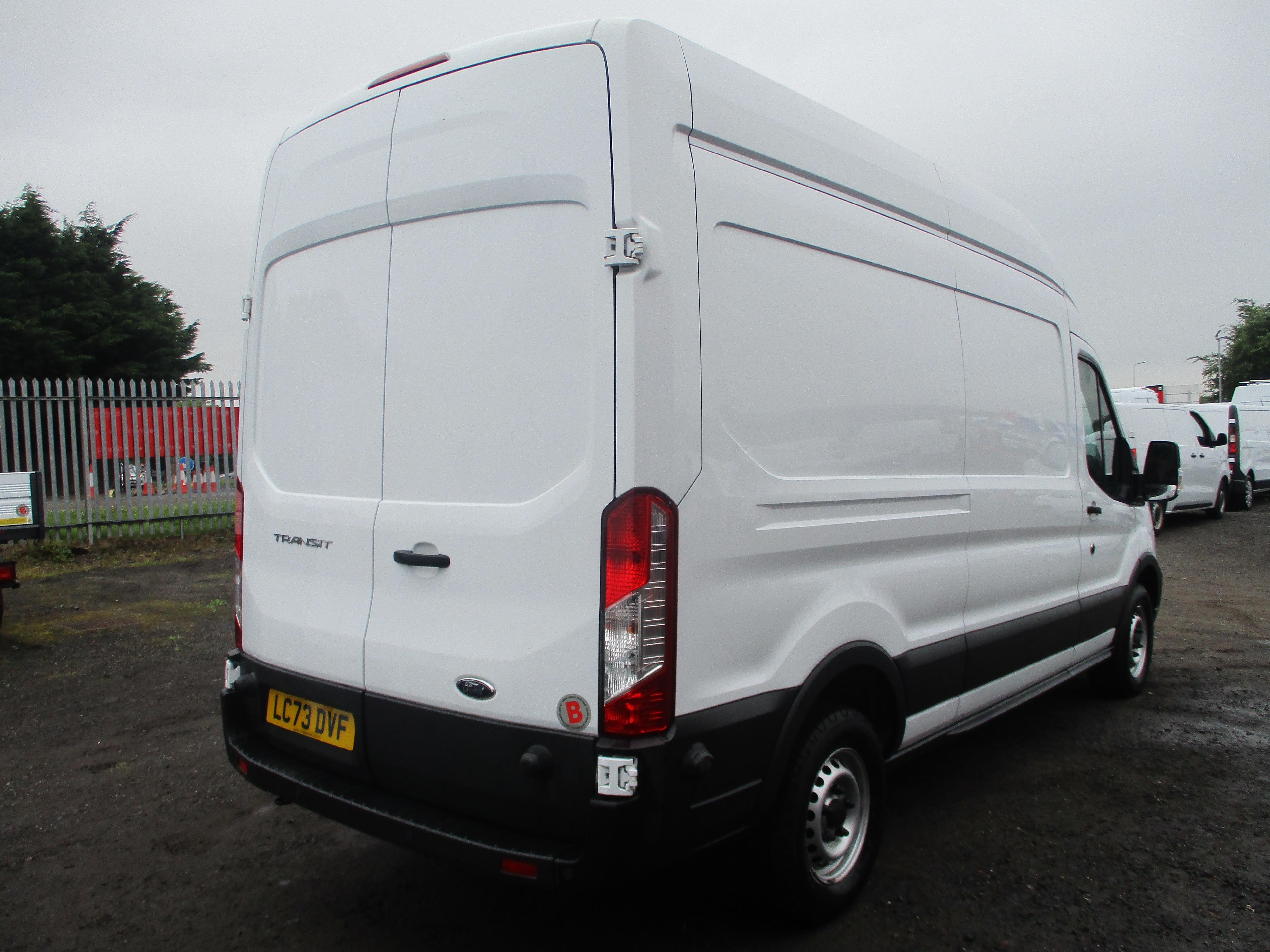 Ford Transit 350 L3H3 2.0 EcoBlue LWB Hi Top 130PS Leader Van (STILL UNDER FORD WARRANTY)