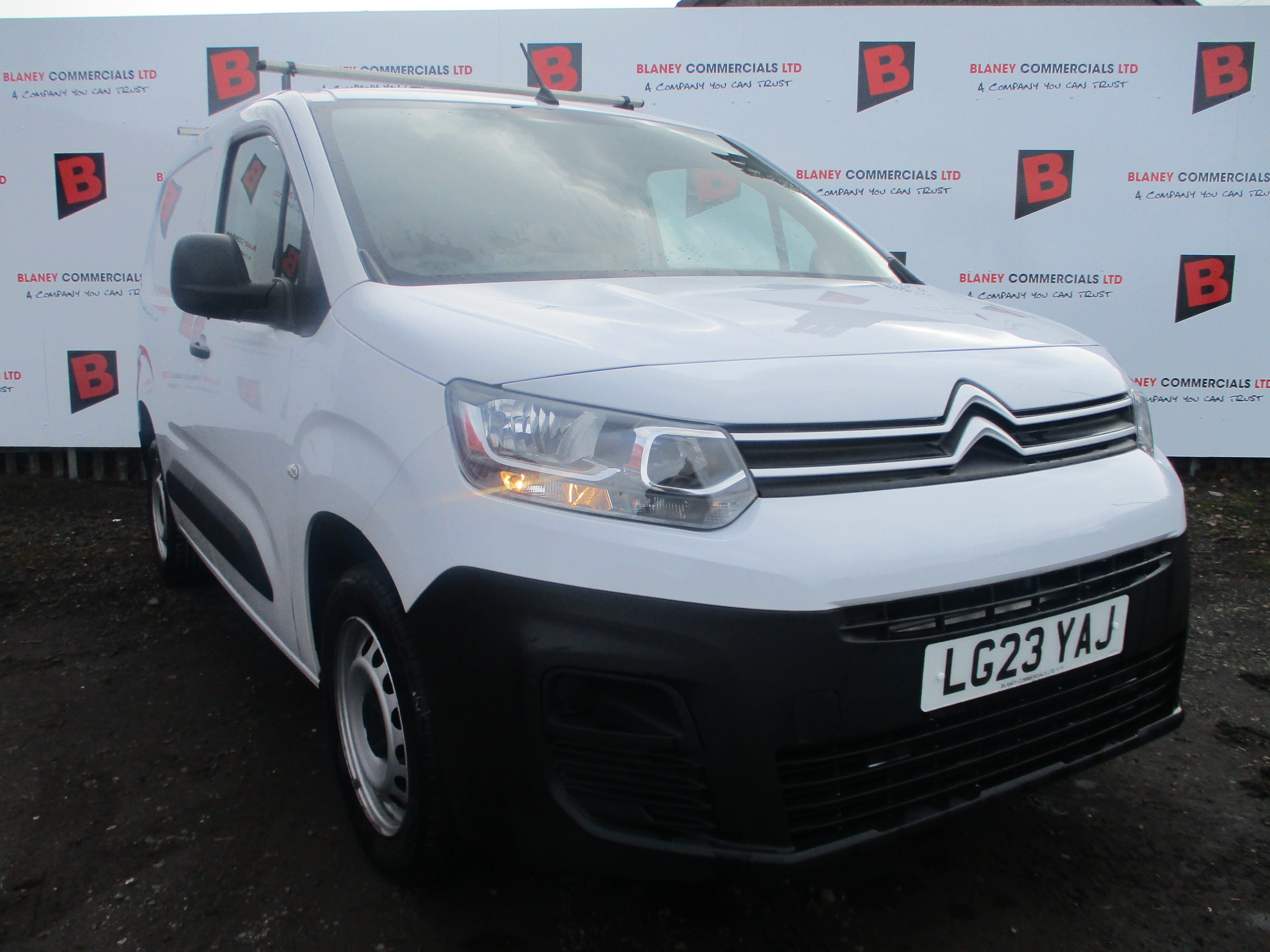 Citroen Berlingo M 1.5 BlueHDi 1000kg 100PS Enterprise Pro (ONE OWNER FROM NEW !!)