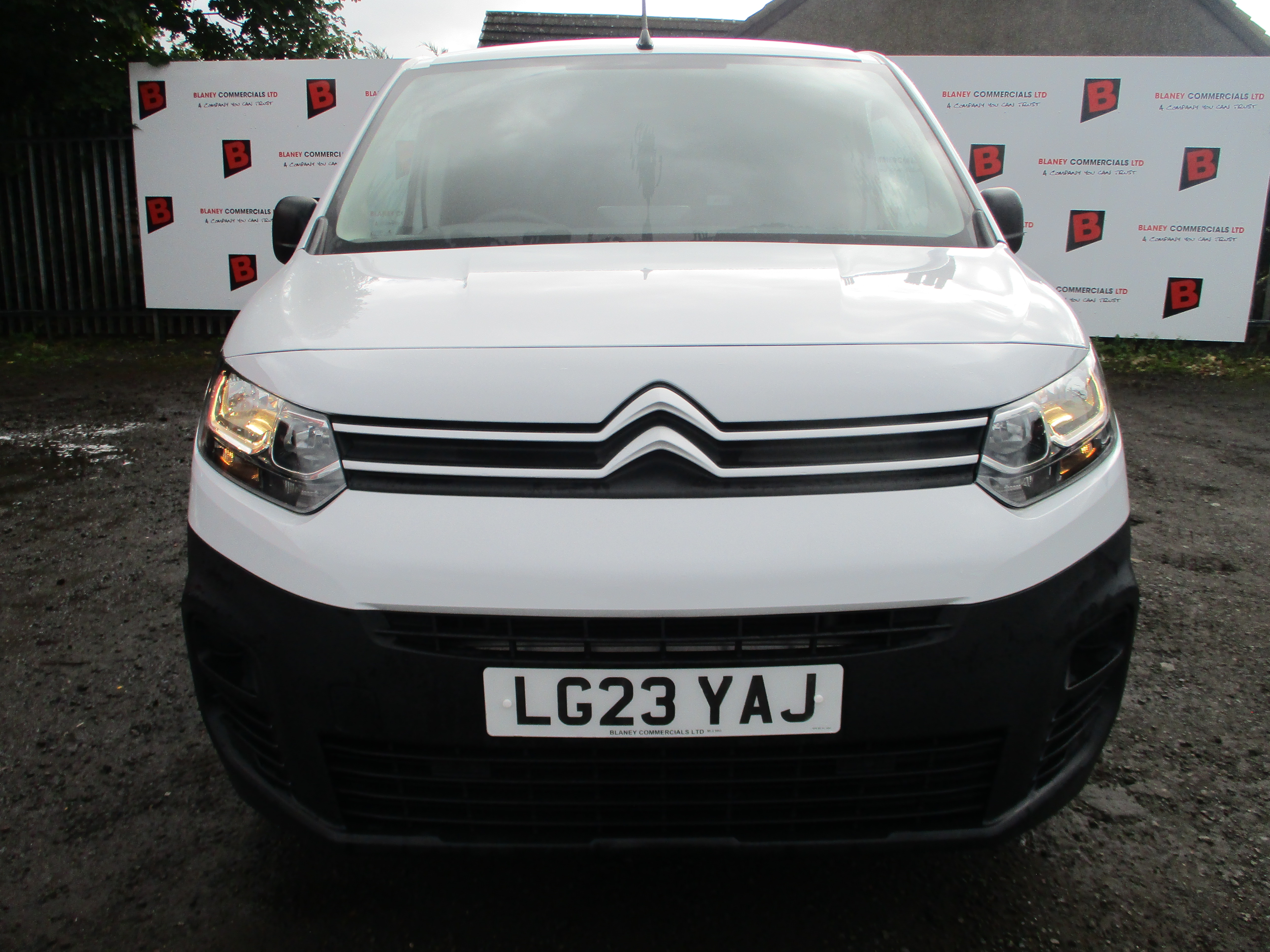 Citroen Berlingo M 1.5 BlueHDi 1000kg 100PS Enterprise Pro (ONE OWNER FROM NEW !!)