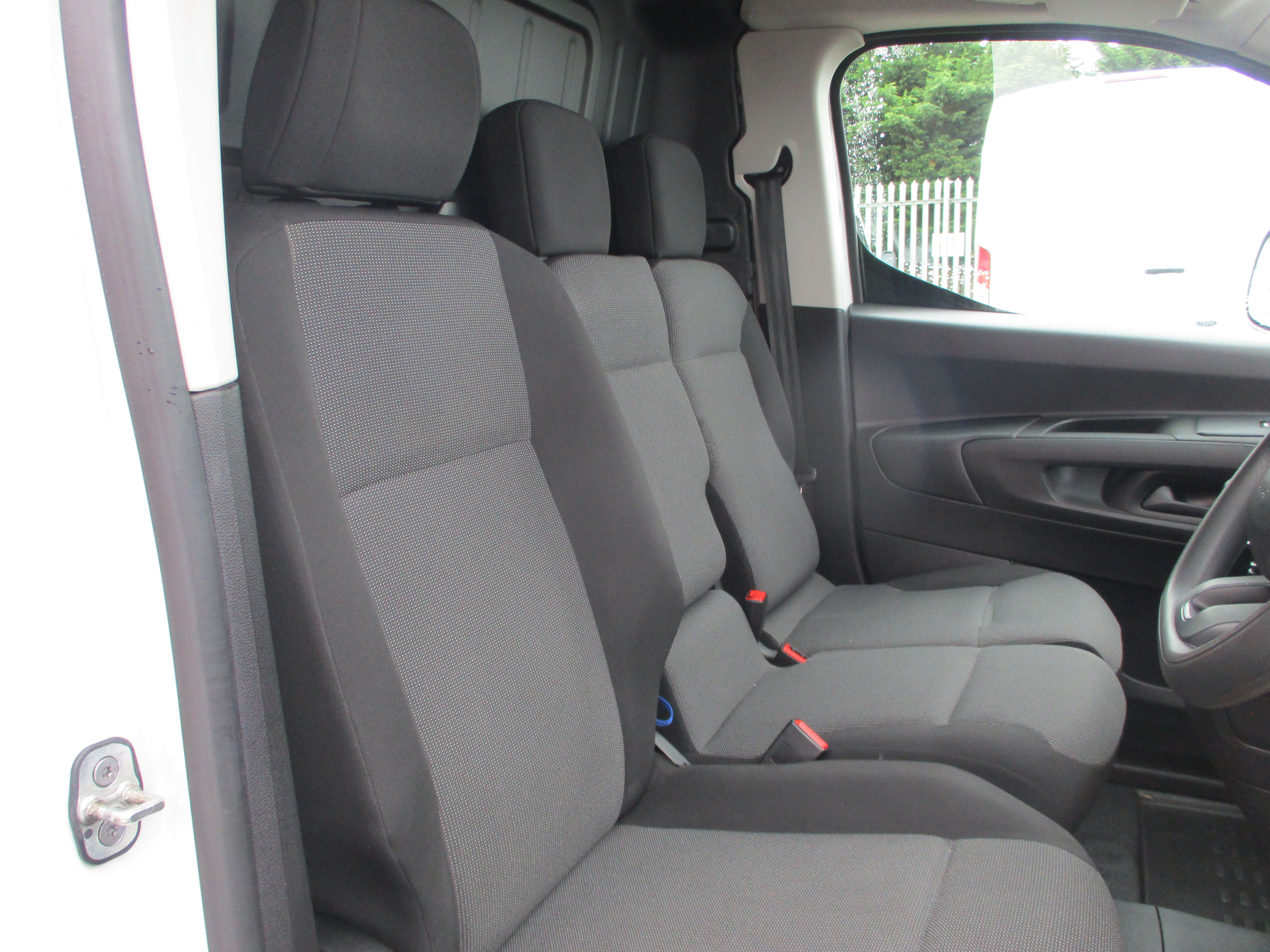 Citroen Berlingo M 1.5 BlueHDi 1000kg 100PS Enterprise Pro (ONE OWNER FROM NEW !!)