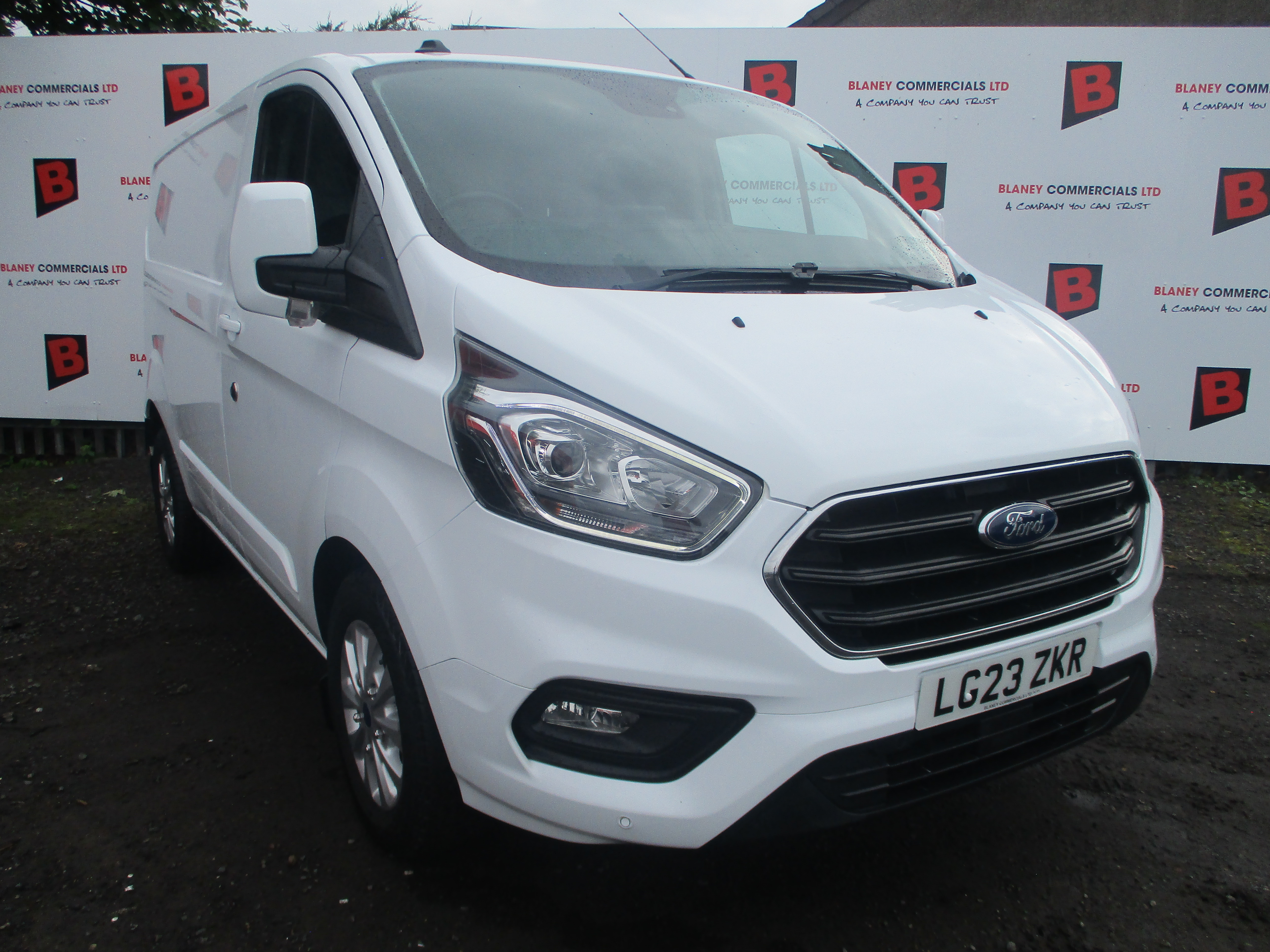 Ford Custom 300 L1H1 2.0 EcoBlue 130PS Limited Van (ONE OWNER FROM NEW)