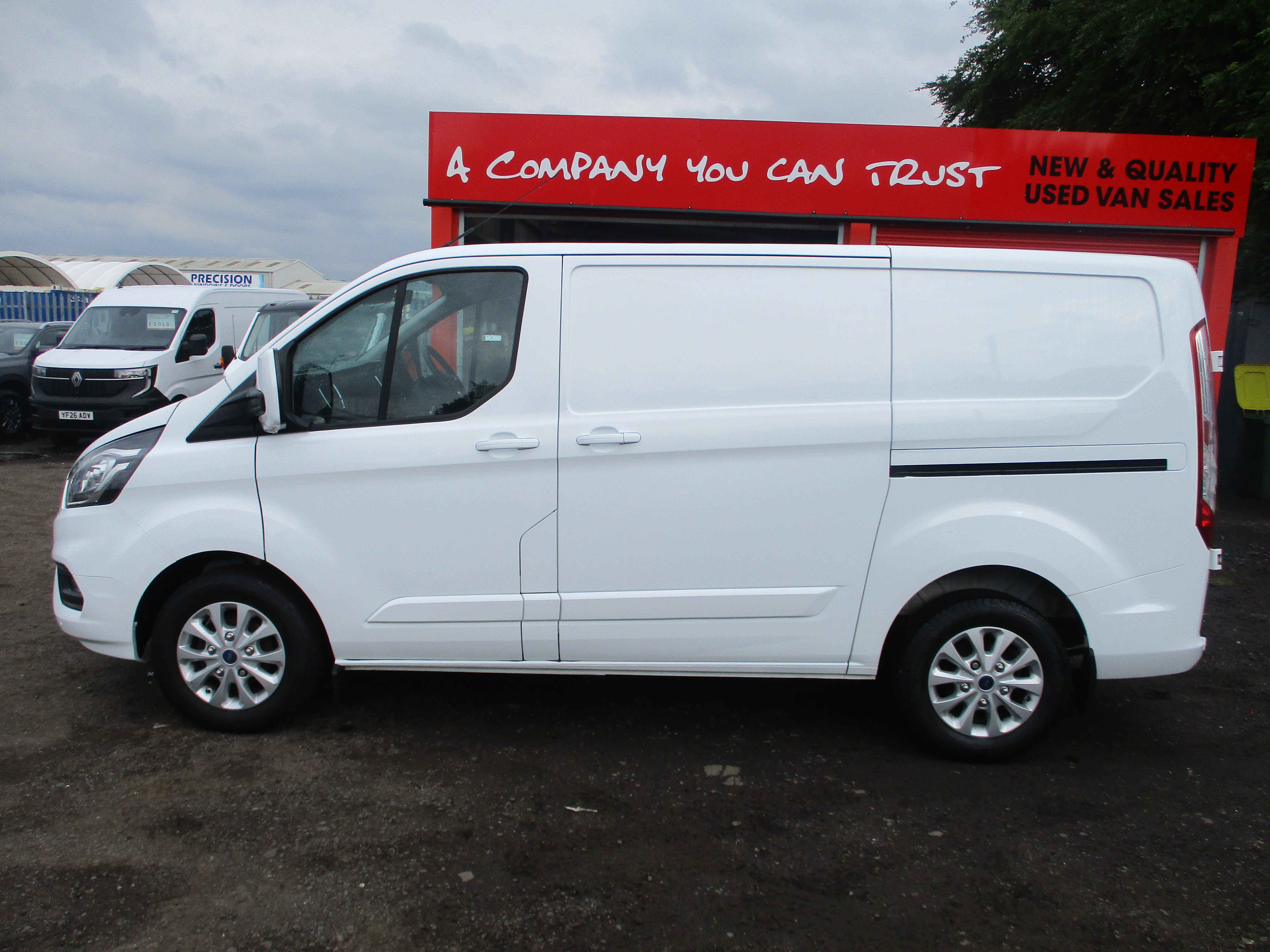 Ford Custom 300 L1H1 2.0 EcoBlue 130PS Limited Van (ONE OWNER FROM NEW)
