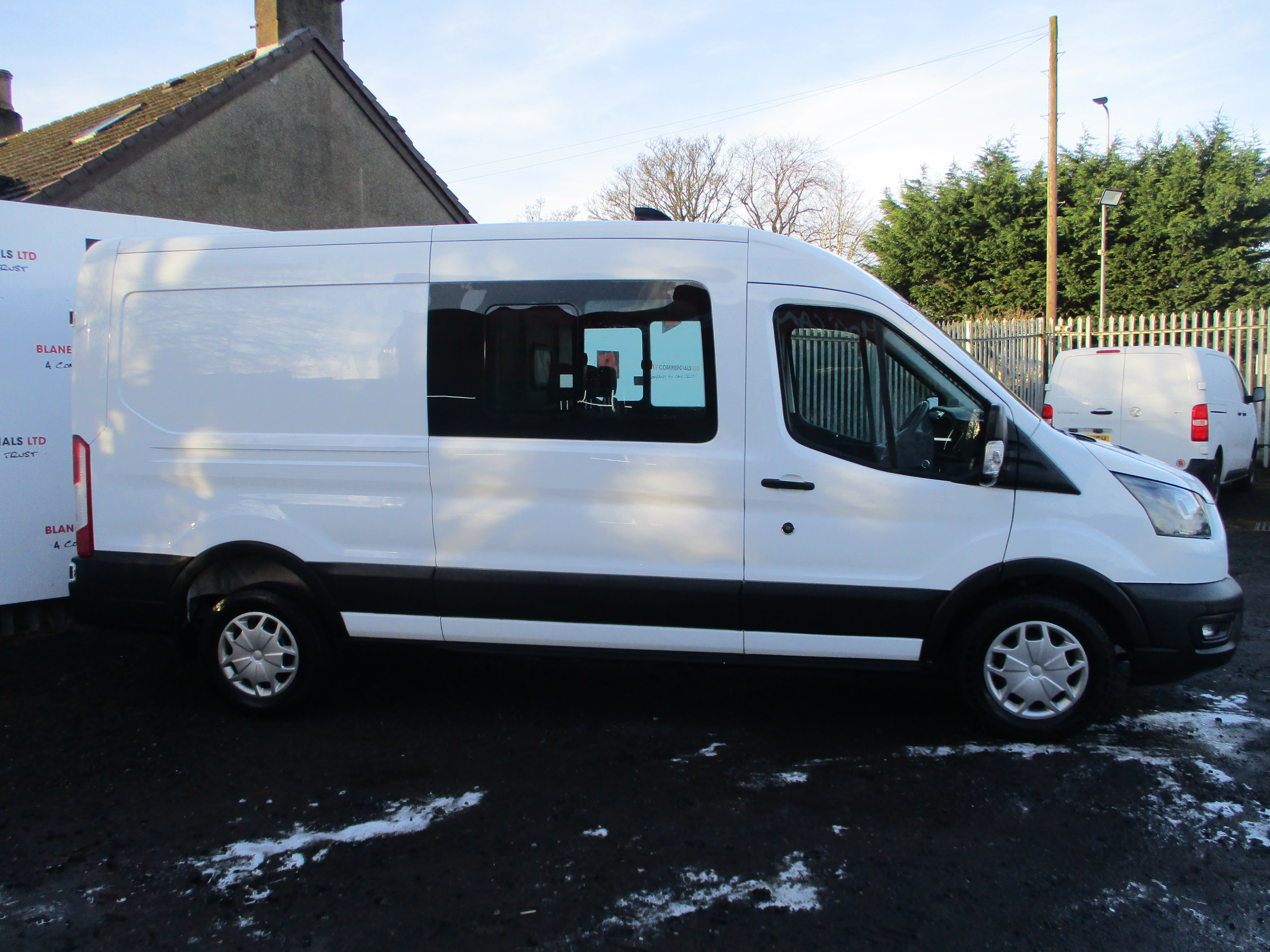 Ford Transit 350 L3H2 2.0 EcoBlue 130PS Trend DCIV (6 Seater Factory Crewvan)