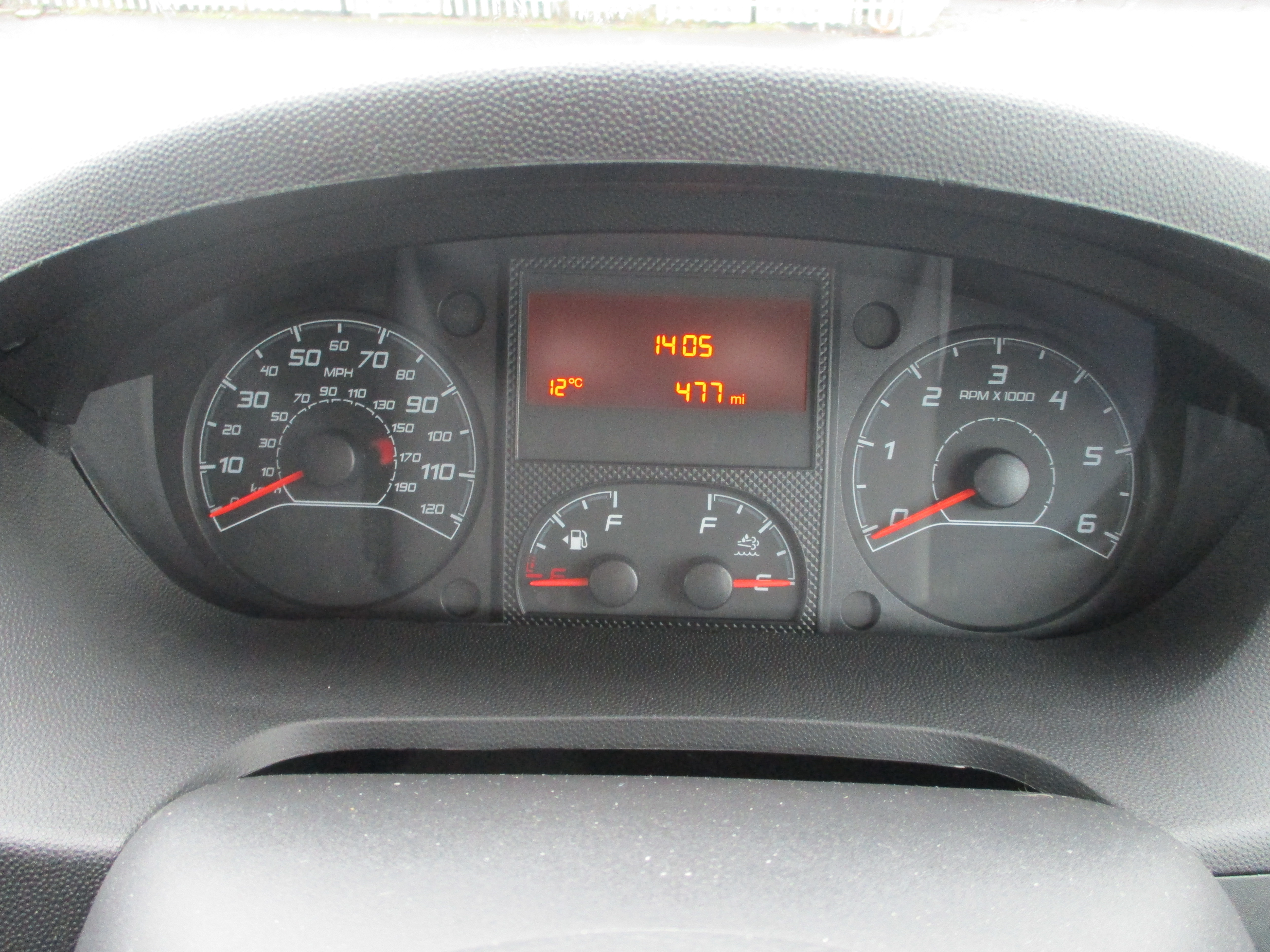 Citreon Relay 35 2.2 BlueHDi 140PS L3H2 LWB Medium Roof Enterprise Edition  (Pre Reg Van with Delivery Miles)