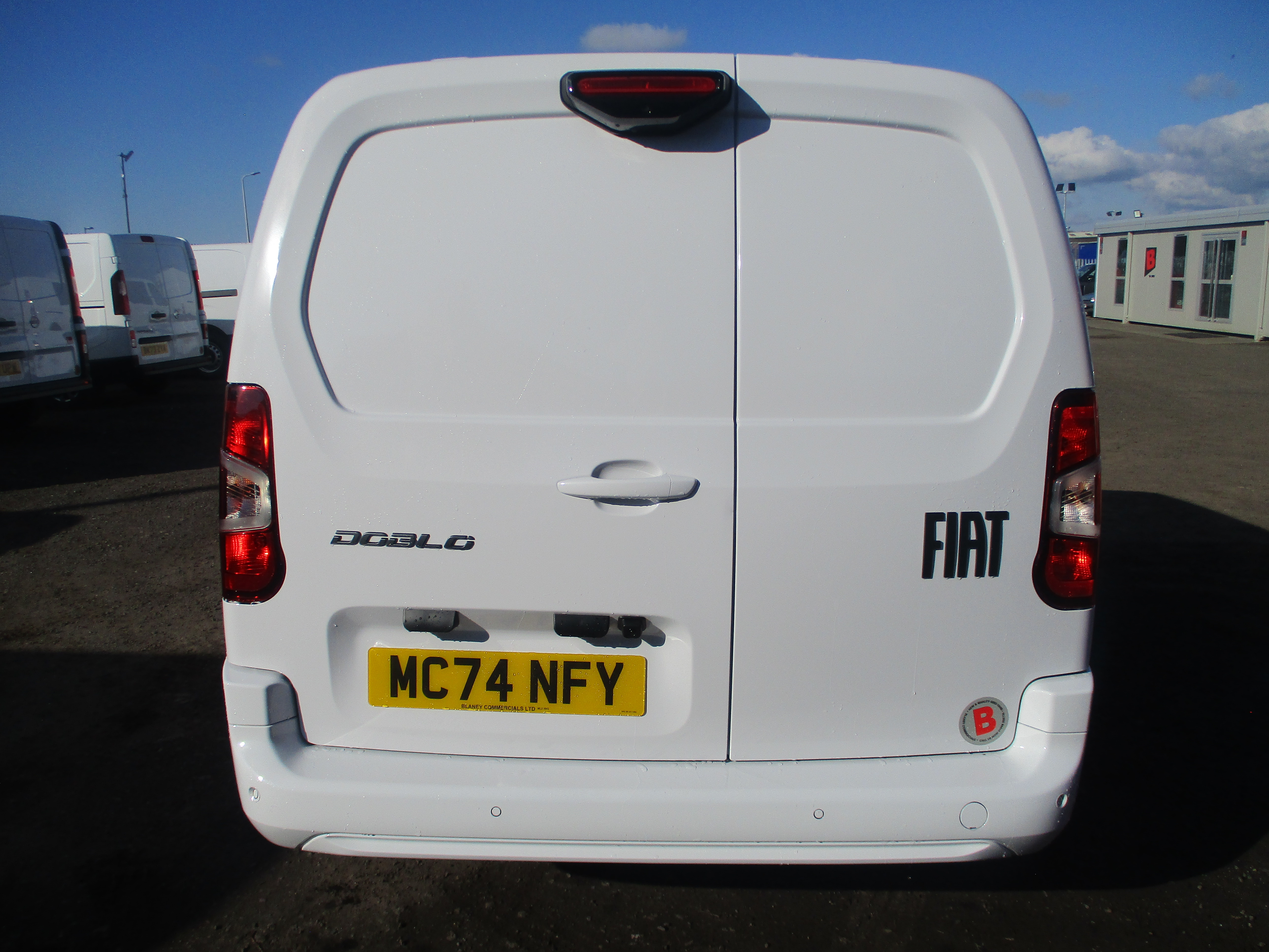 FIAT Doblo L2 (LWB) 1.5 Multijet 100PS PRIMO Van, BIG spec (COVERED ONLY 3,000 MILES)